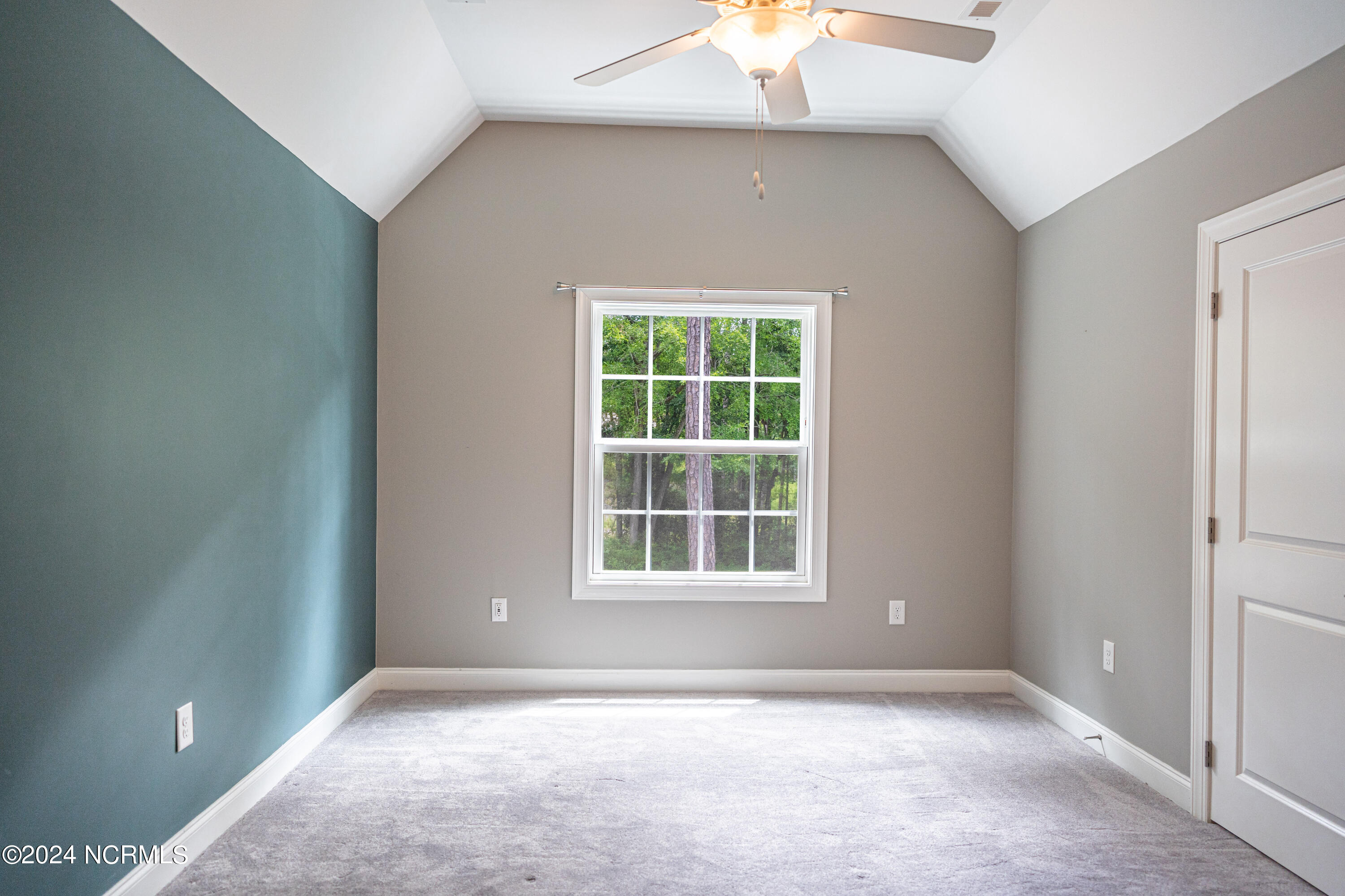 1808 E Indiana Avenue