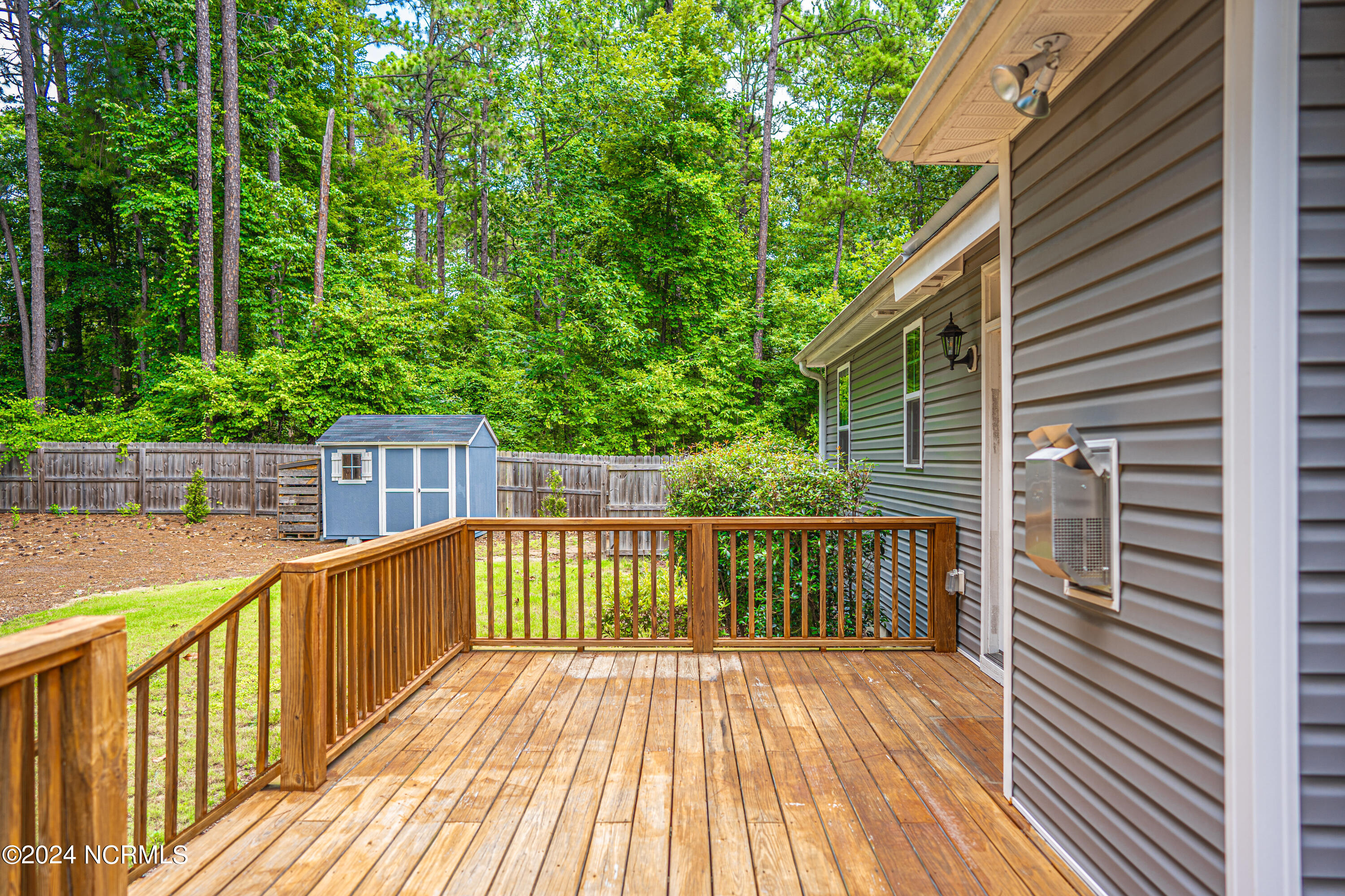 1808 E Indiana Avenue