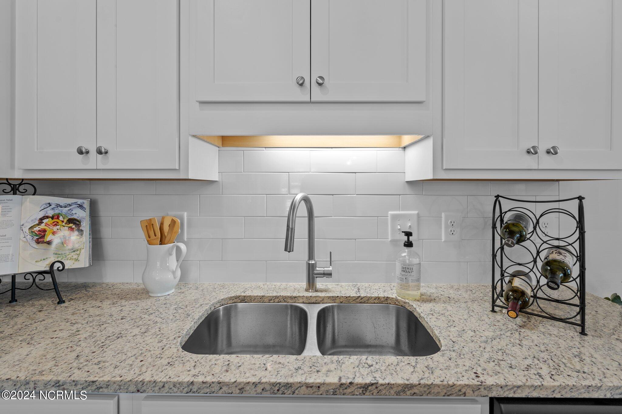 2201 Dartford Drive B