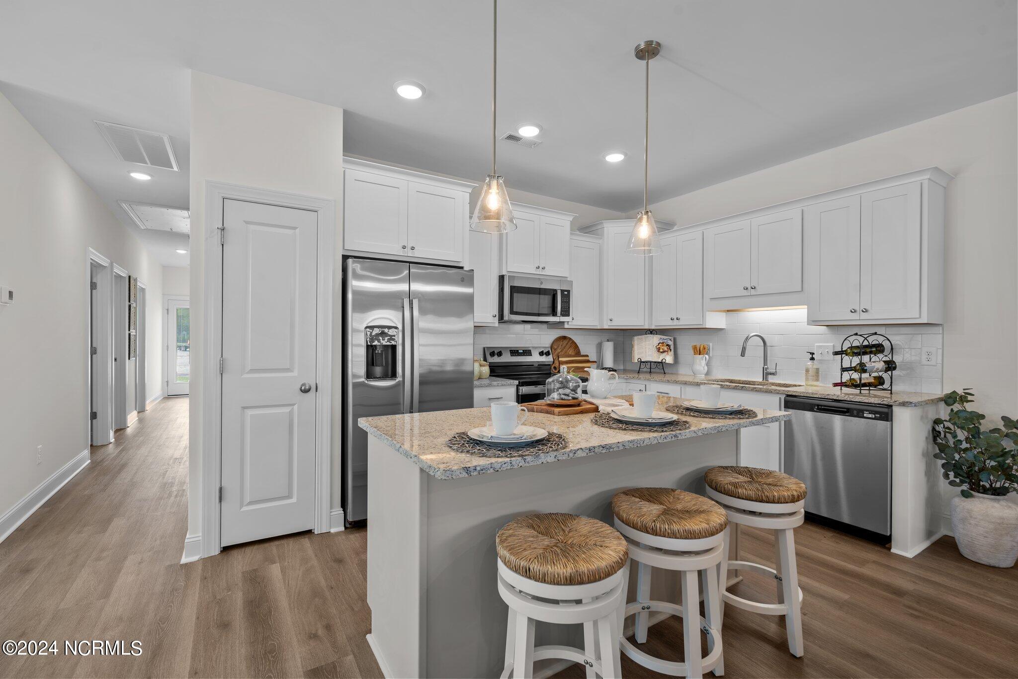 2201 Dartford Drive B