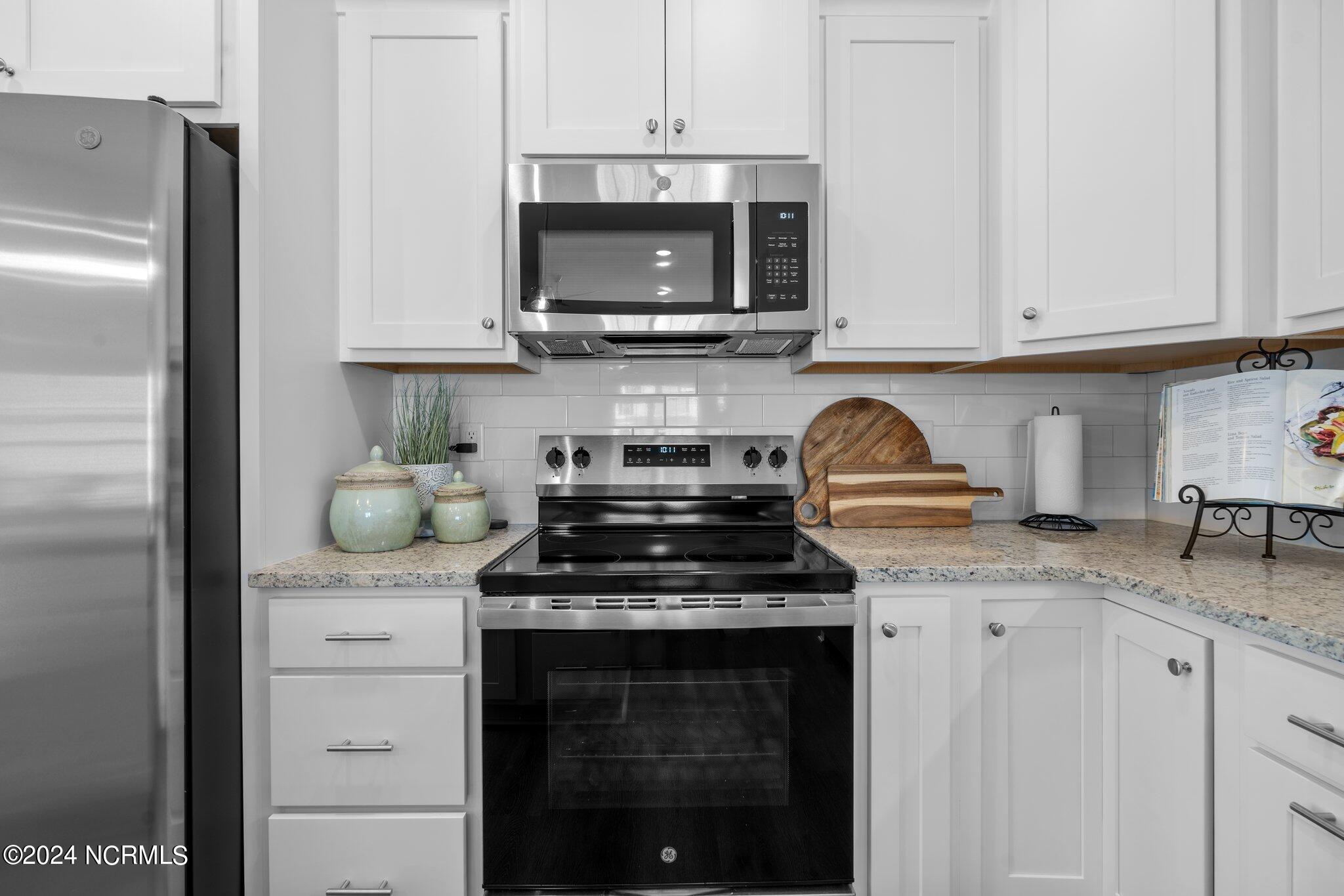 2201 Dartford Drive B