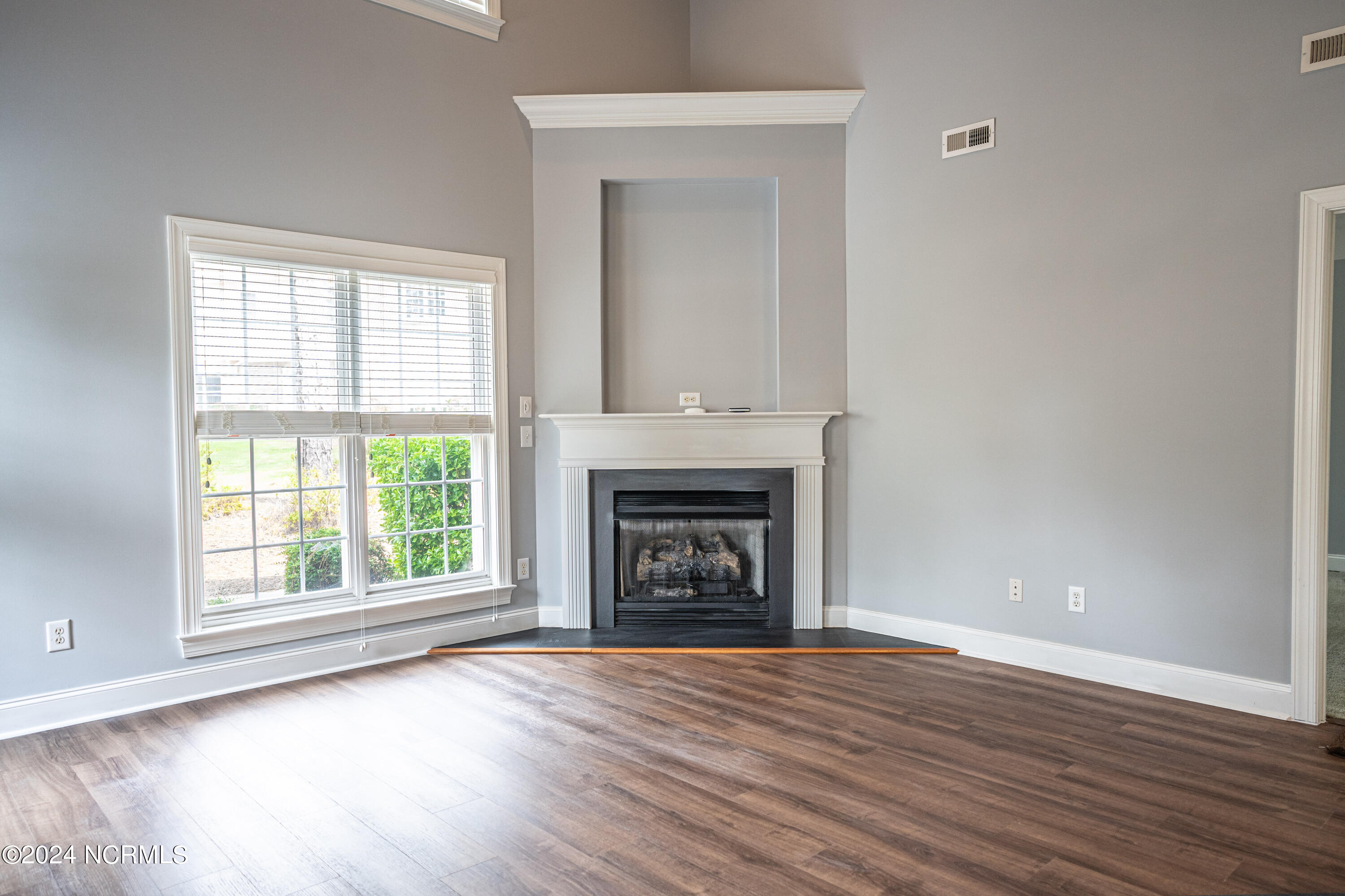 201 Longwood Place