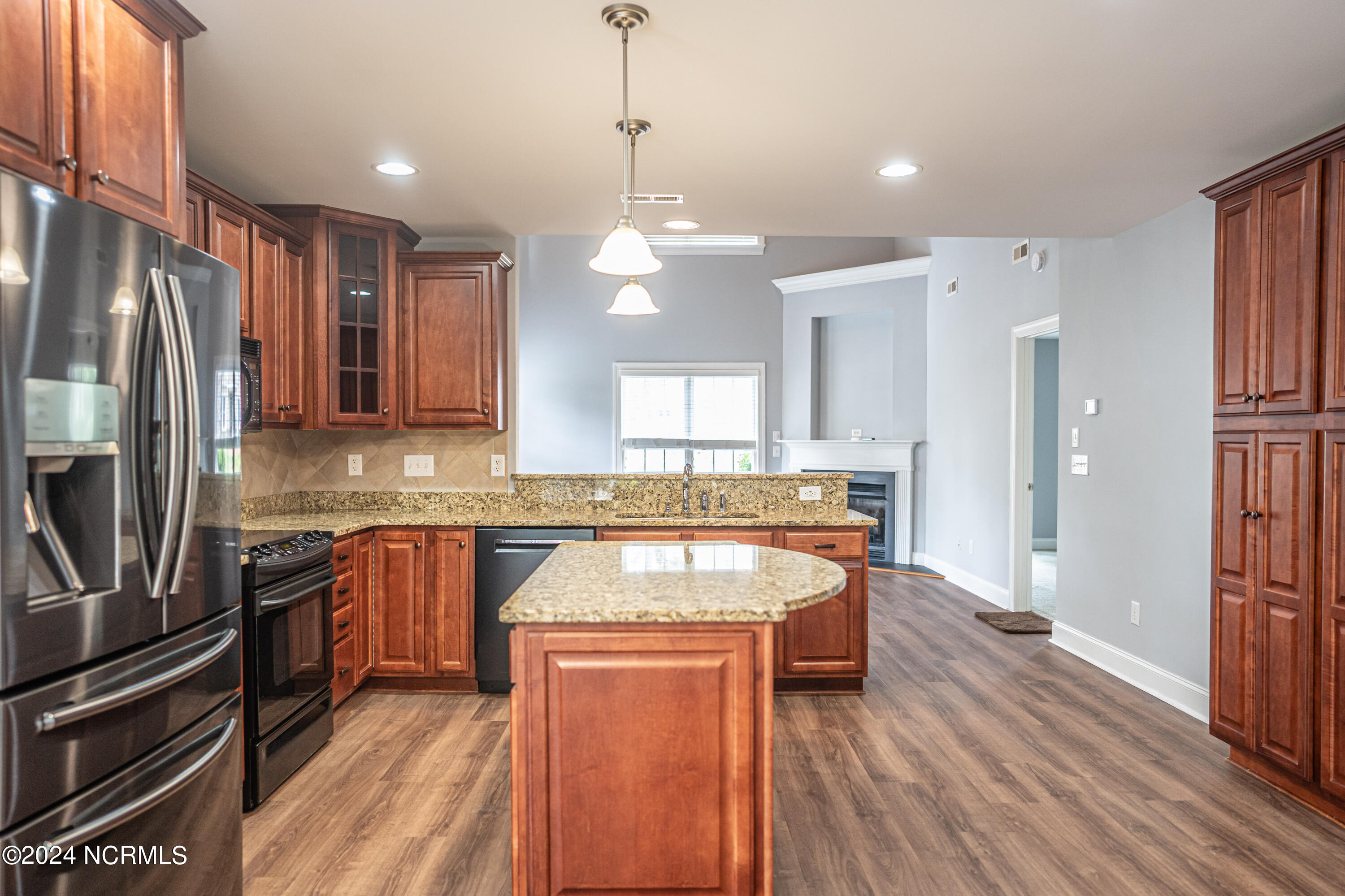 201 Longwood Place