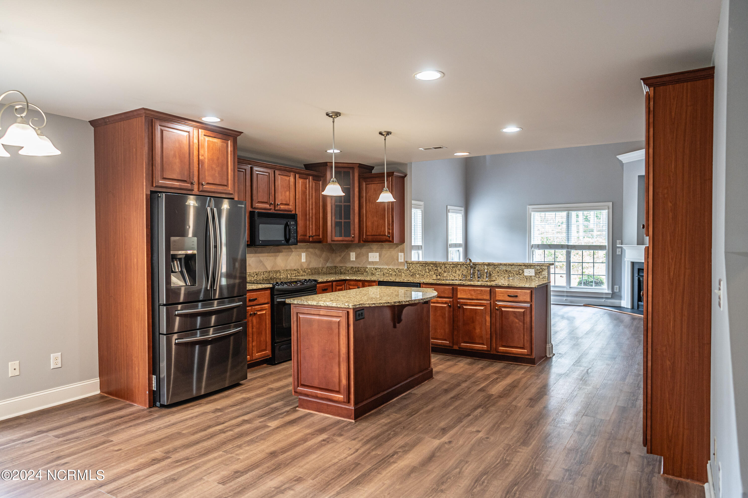 201 Longwood Place