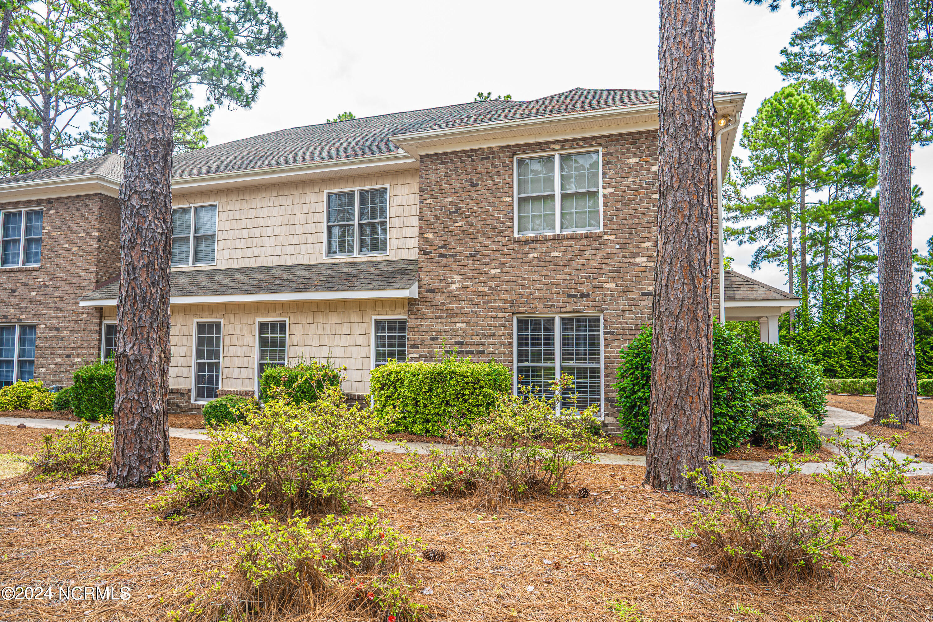 201 Longwood Place