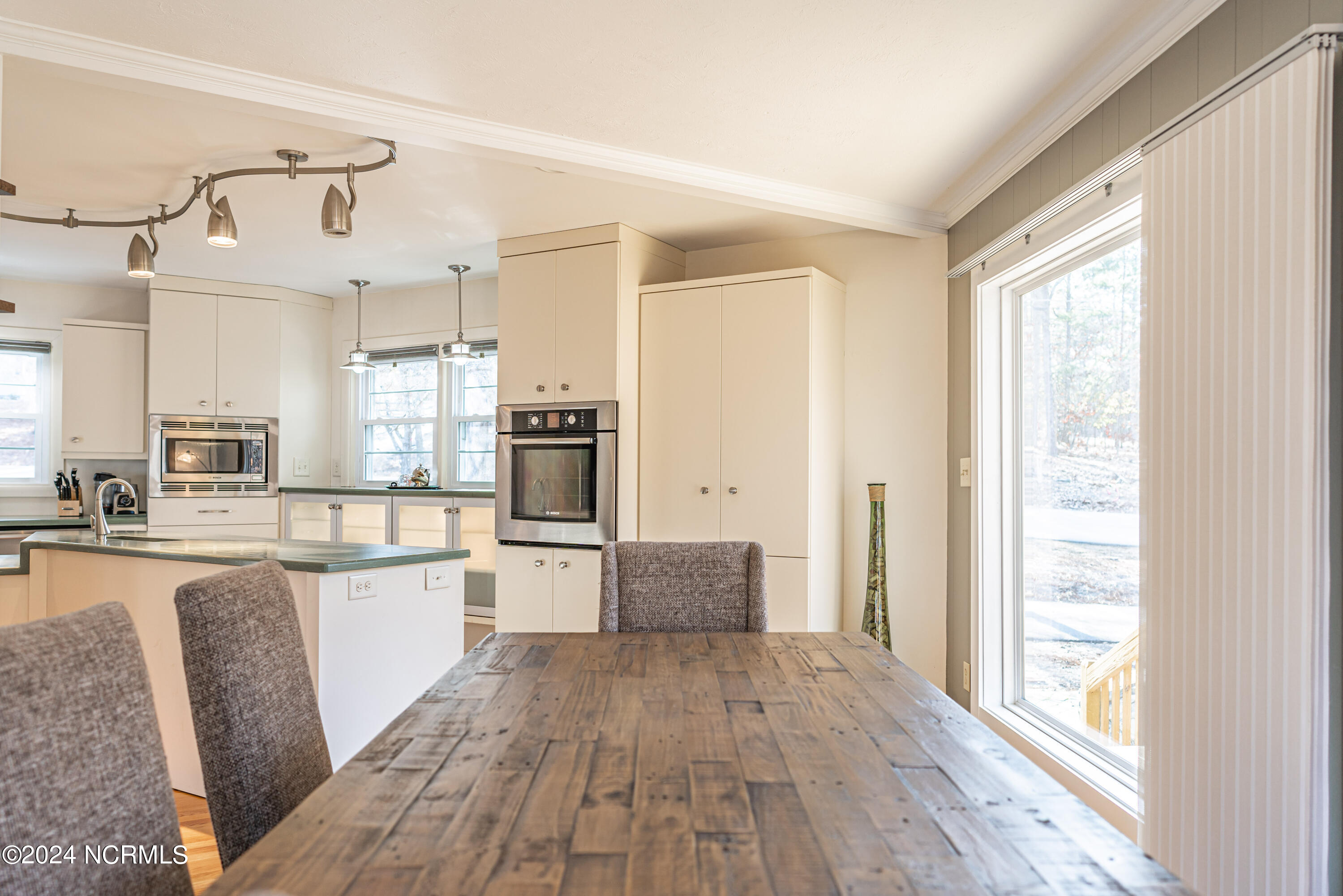 164 Pine Ridge Drive