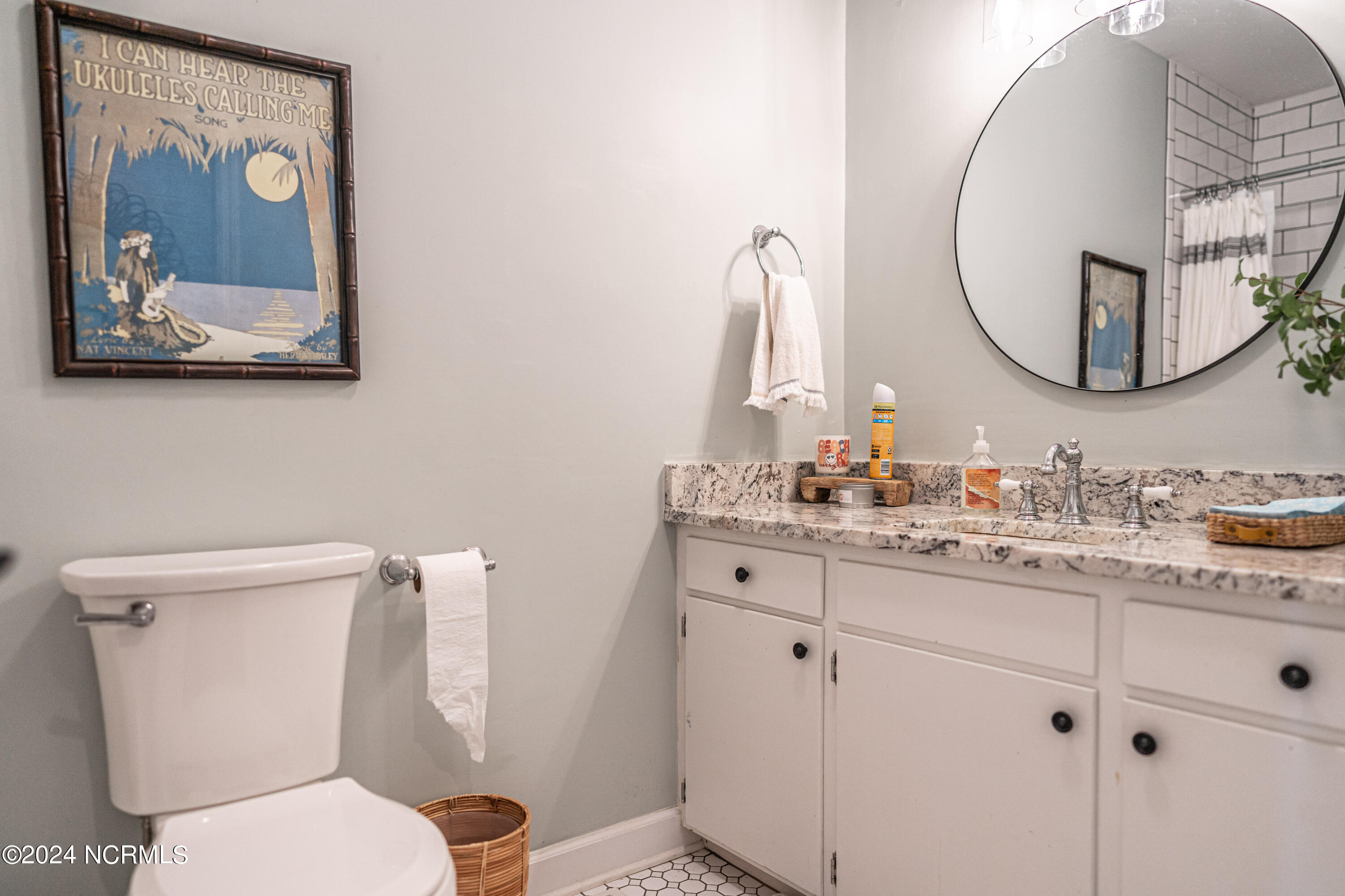 28 S Lakeshore Drive