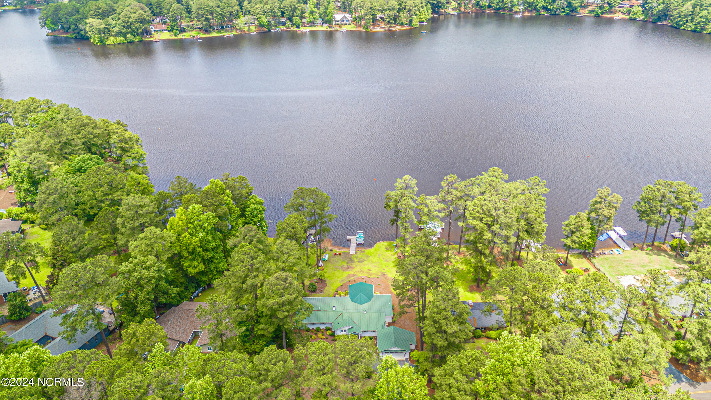 28 S Lakeshore Drive