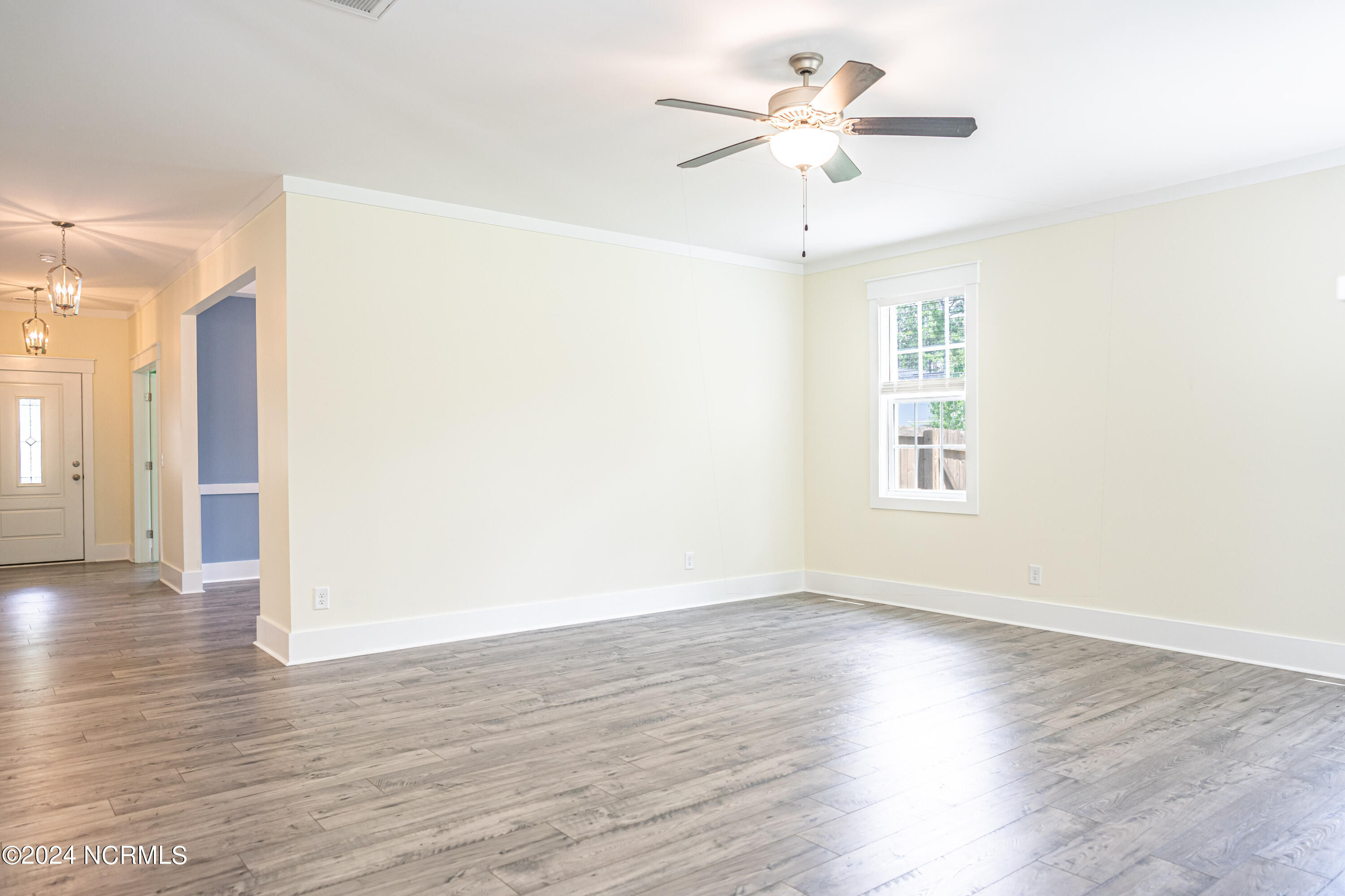 712 Winds Way