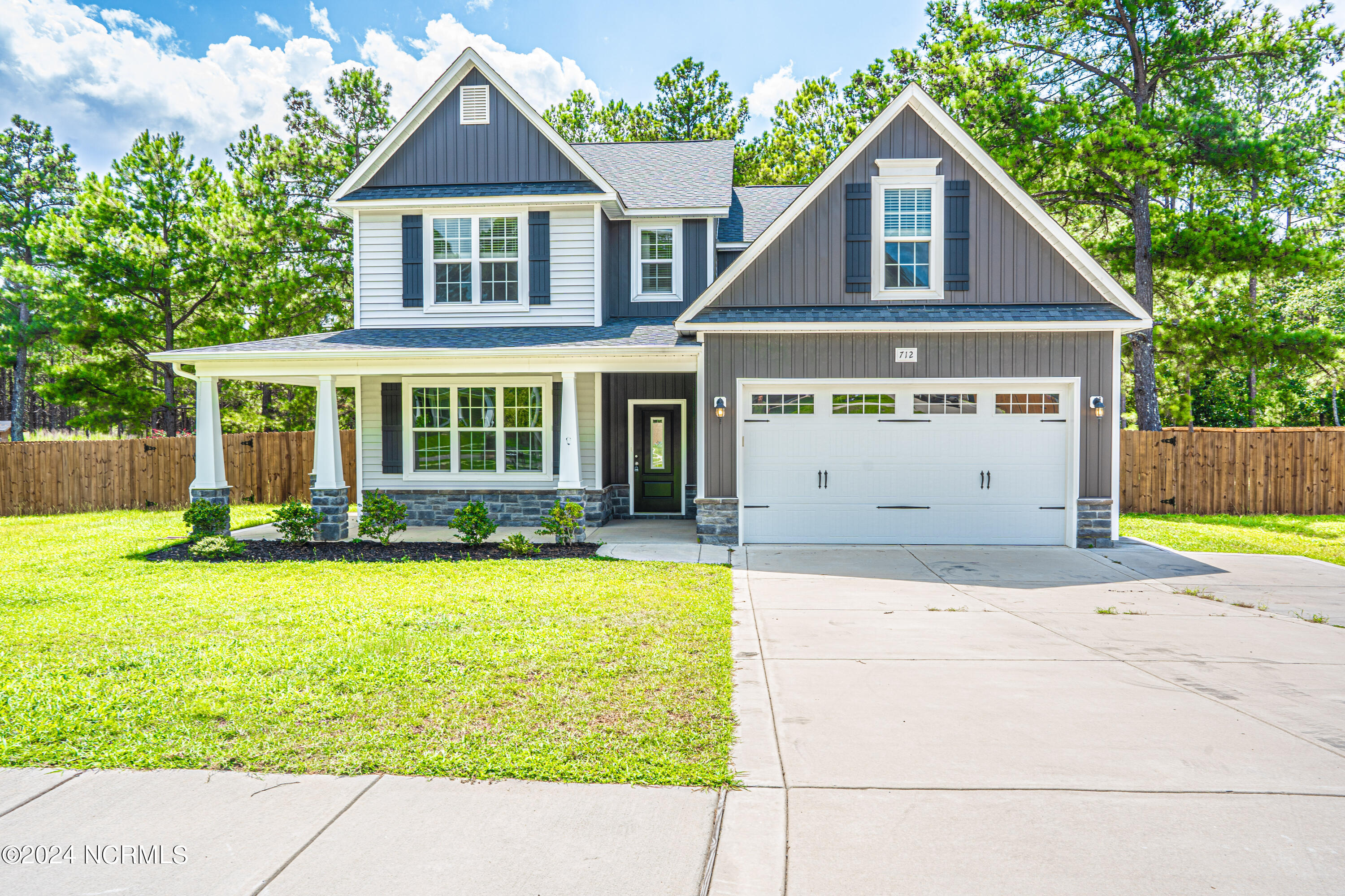 712 Winds Way