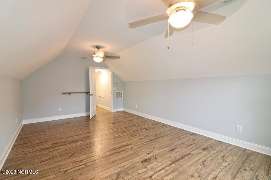 2 Sawmill Court