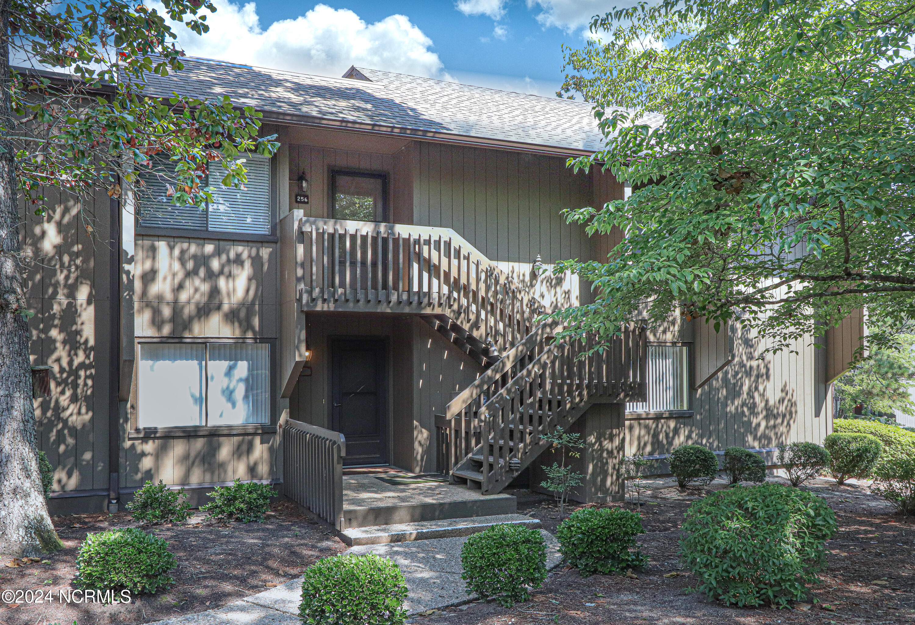 250 Sugar Gum Lane 256