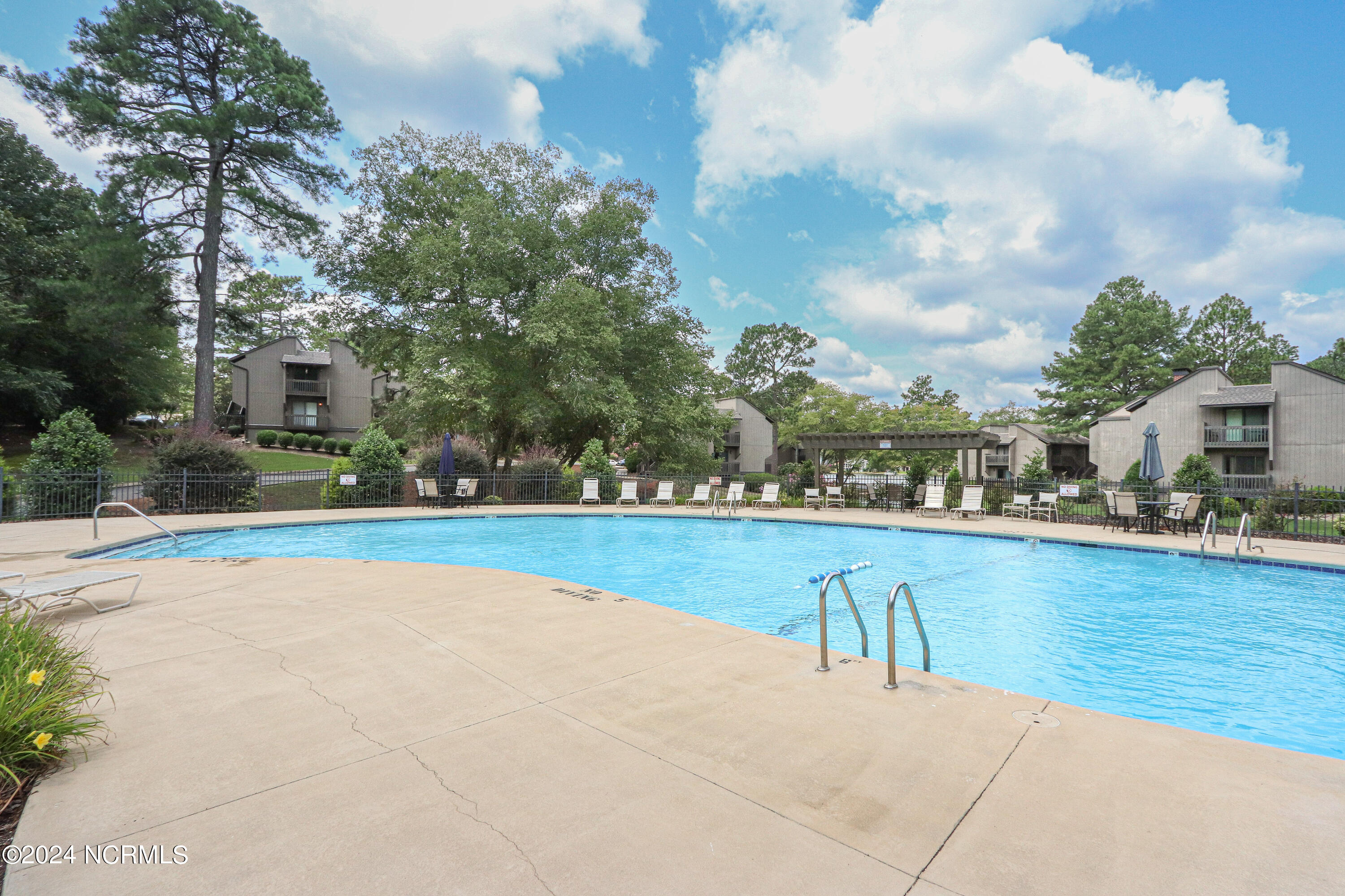 250 Sugar Gum Lane 256