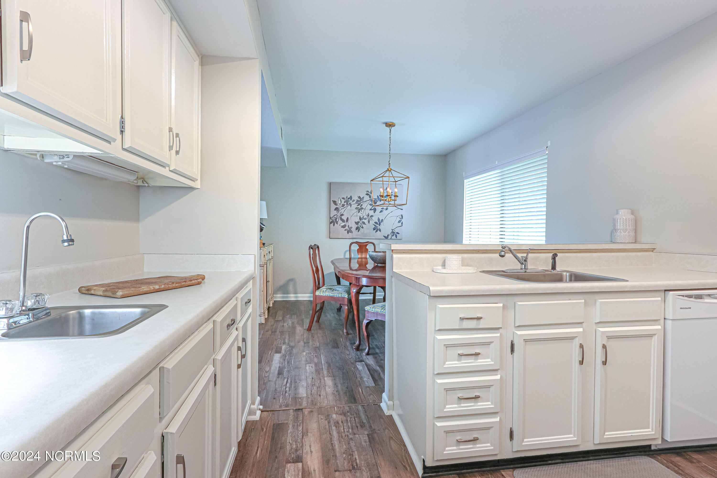 250 Sugar Gum Lane 256