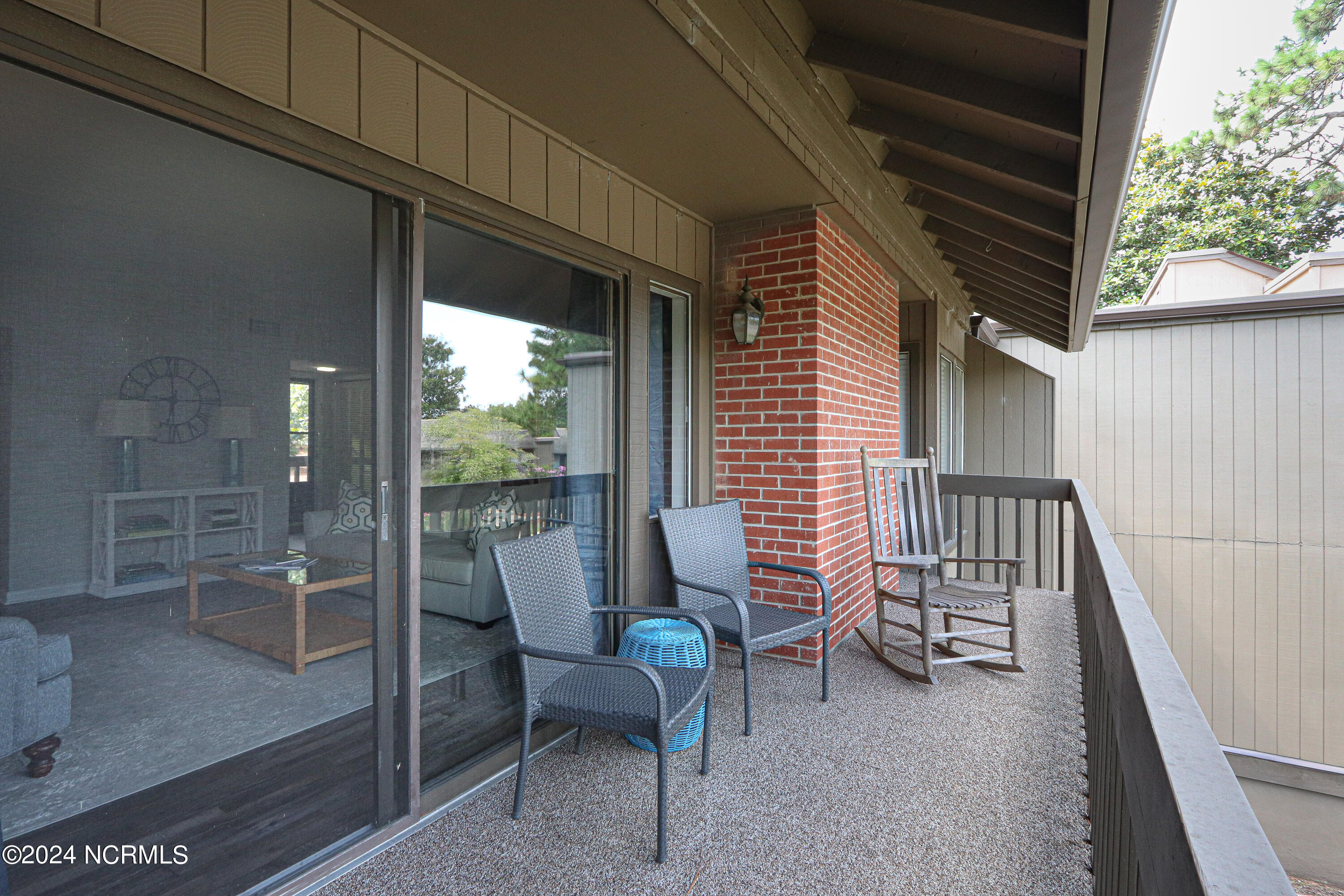 250 Sugar Gum Lane 256