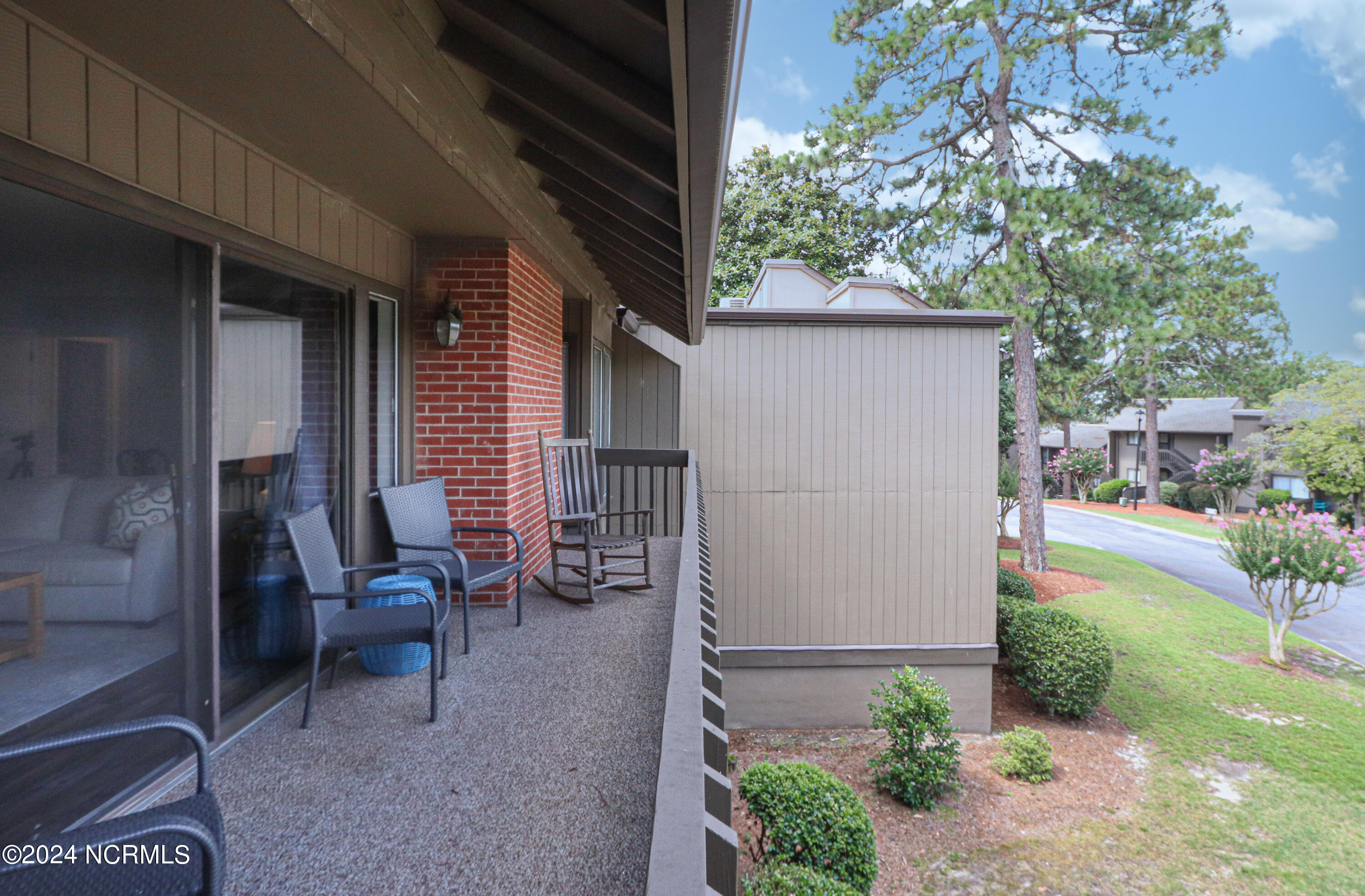 250 Sugar Gum Lane 256