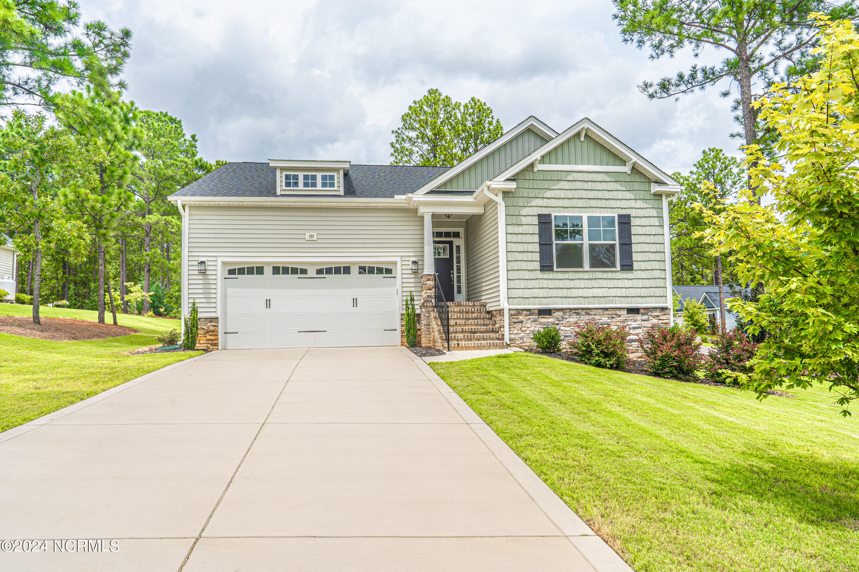 533 Pondpine Lane