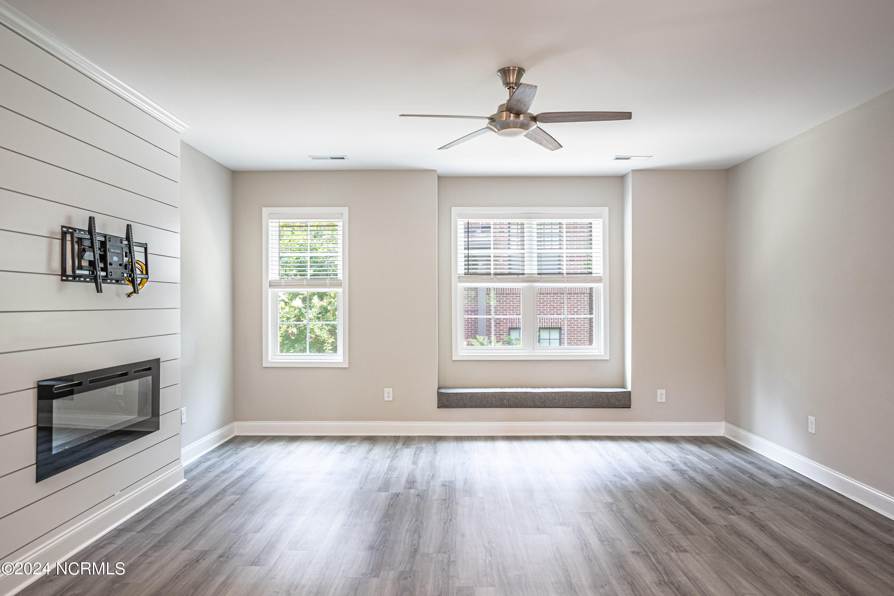 45 Brownstone Lane