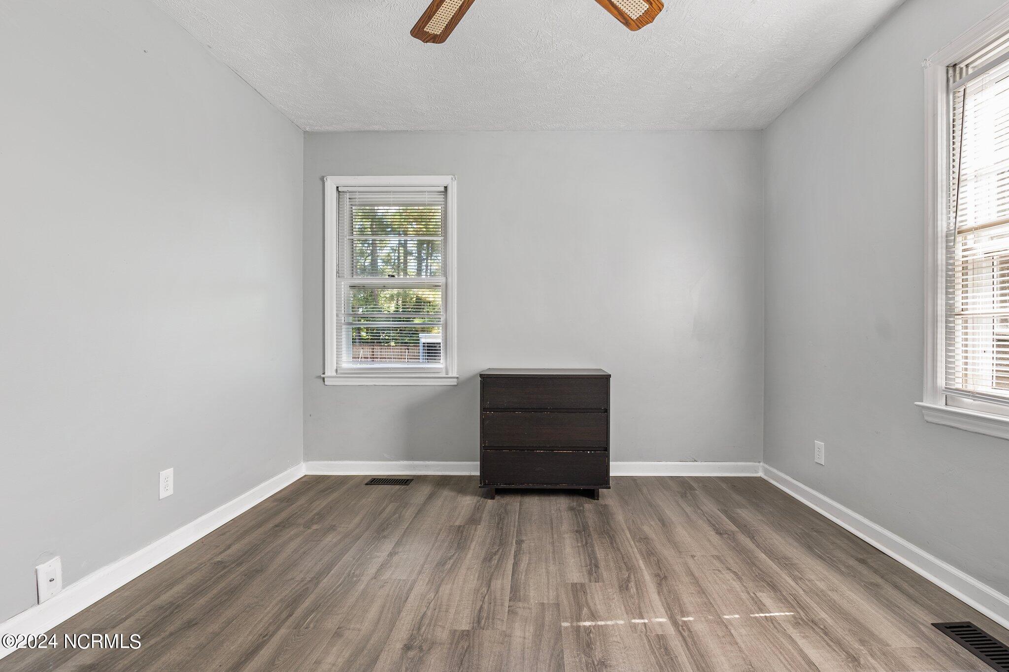 1708 N Poplar Street