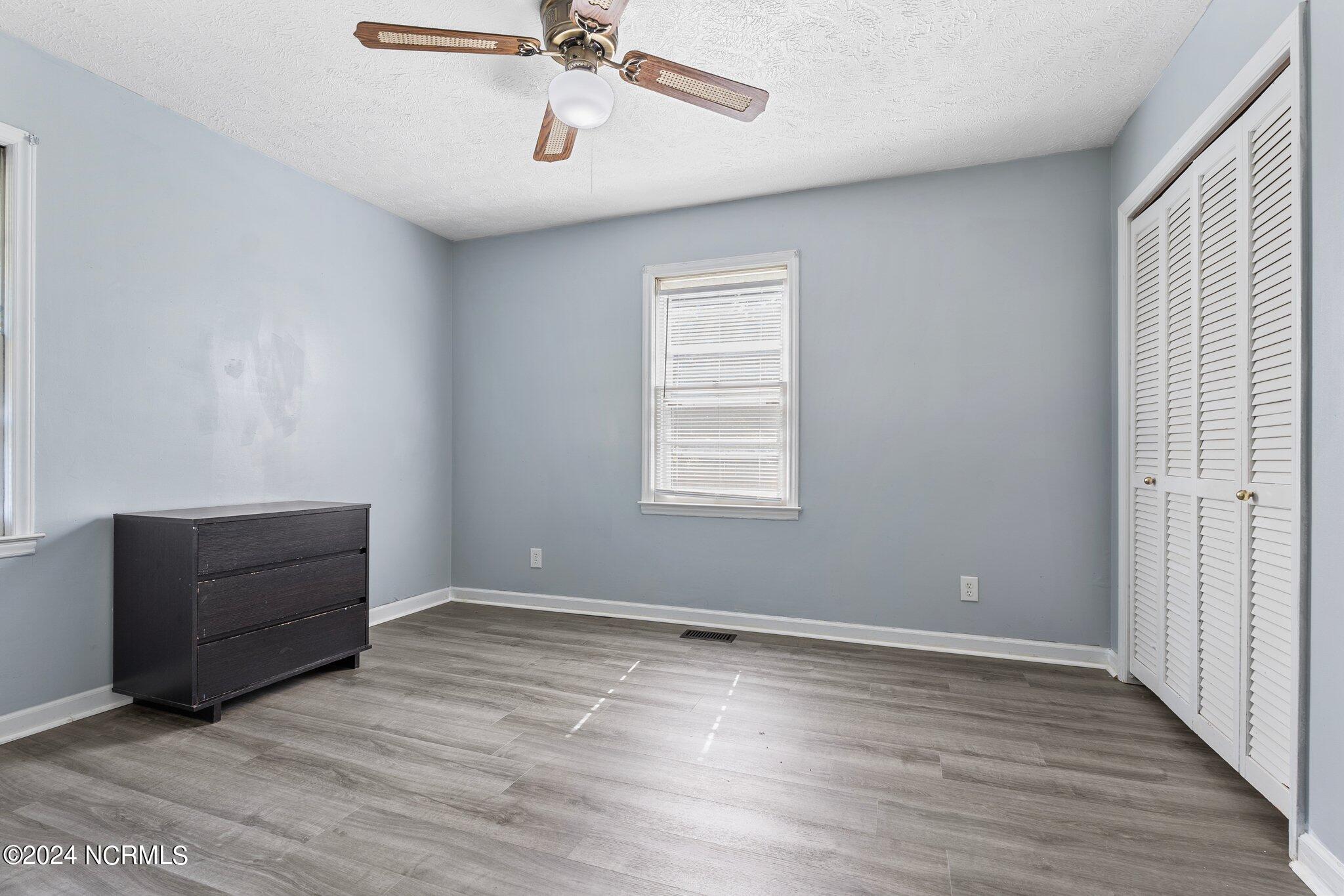 1708 N Poplar Street