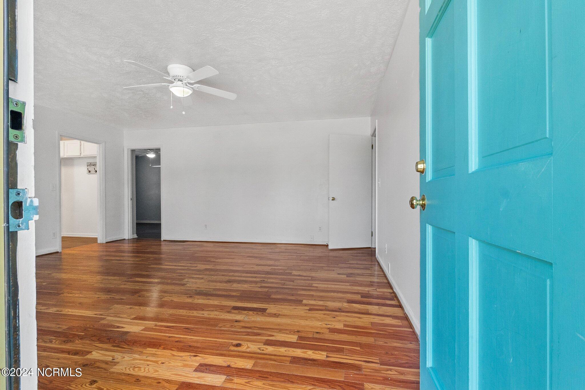 1708 N Poplar Street