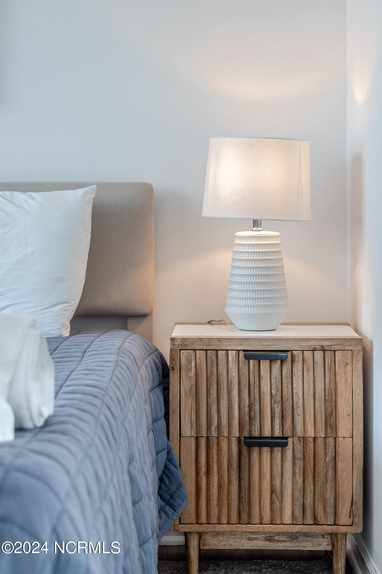 2 Seabrook Road B4 B4