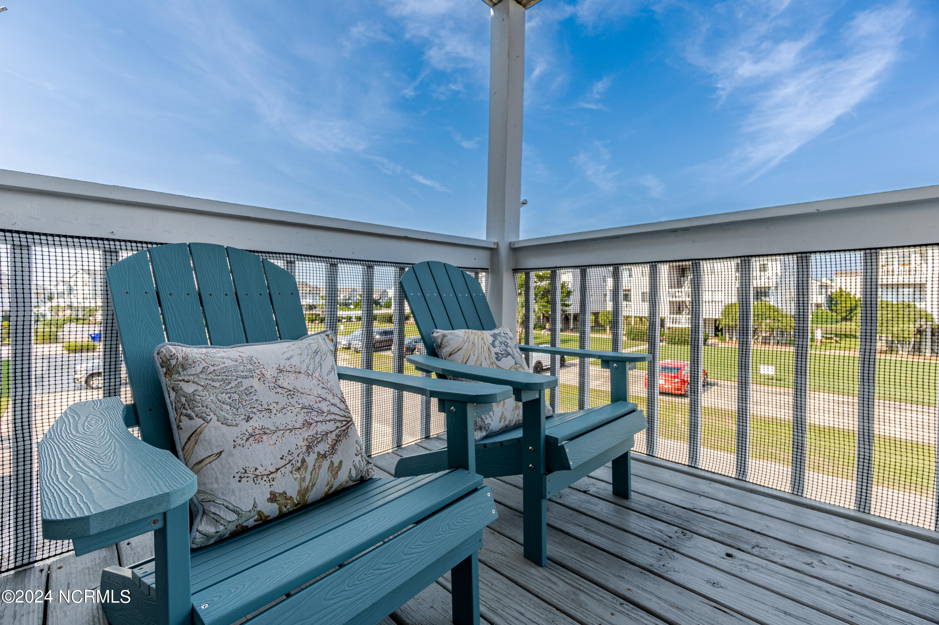 2 Seabrook Road B4 B4