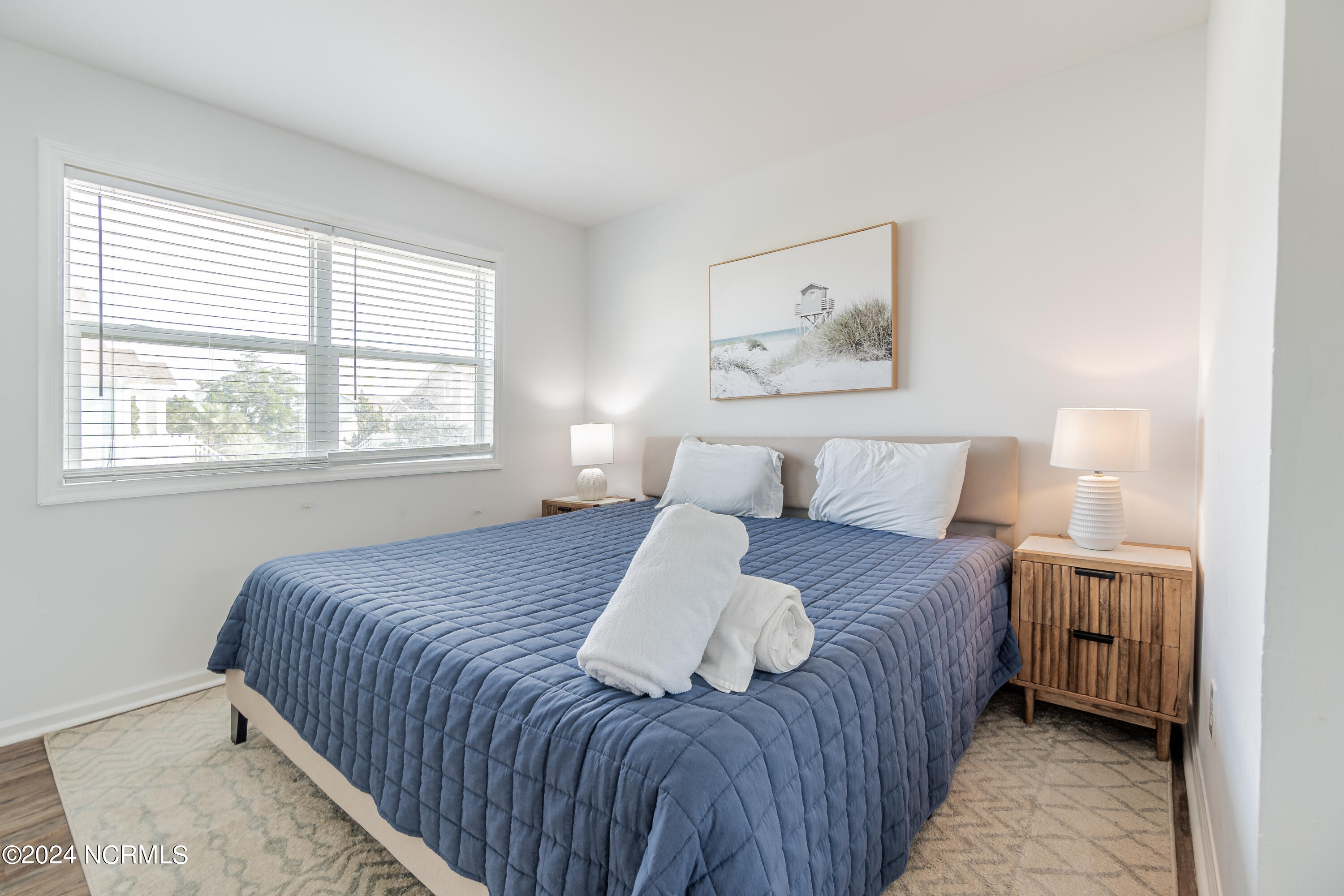 2 Seabrook Road B4 B4