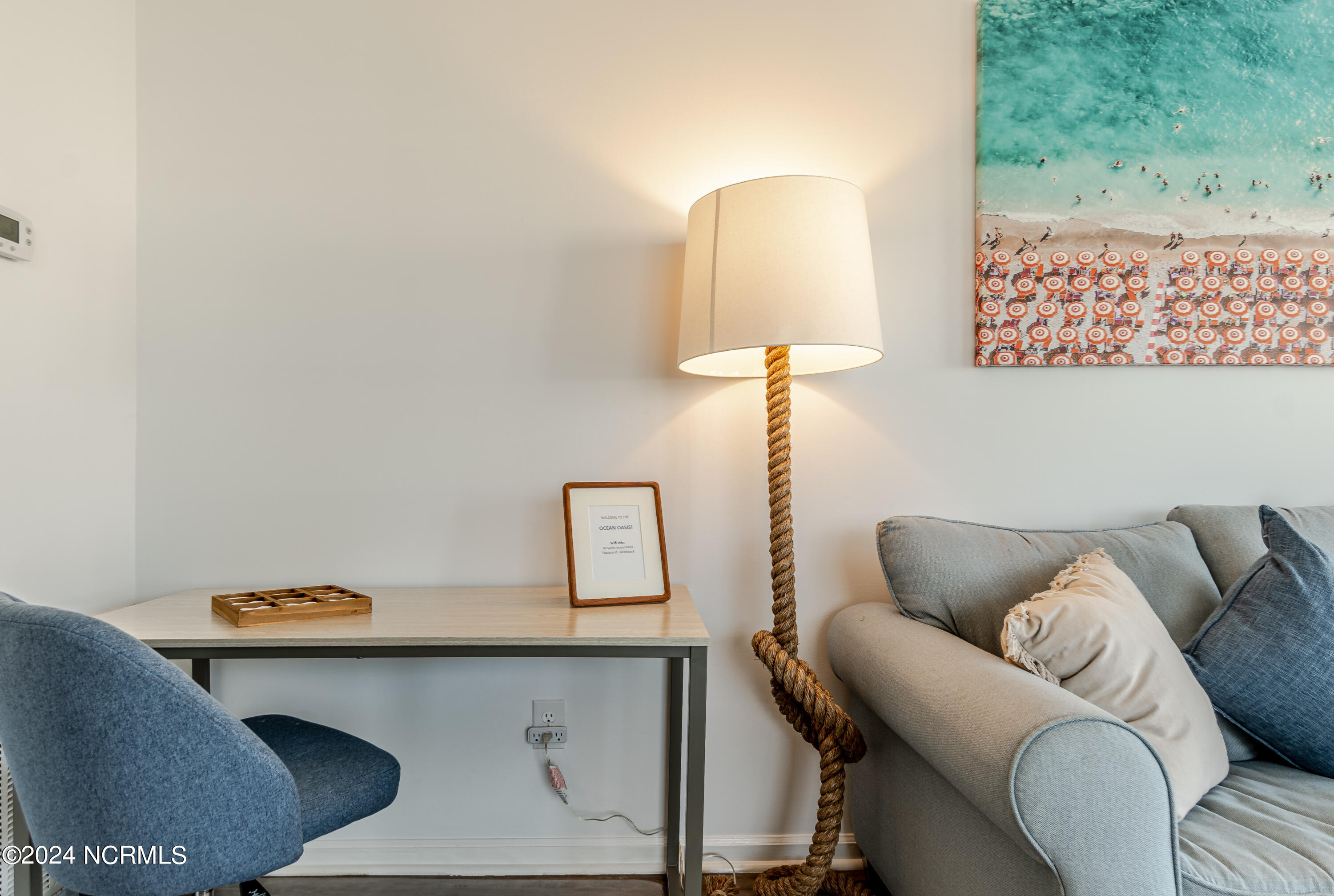 2 Seabrook Road B4 B4