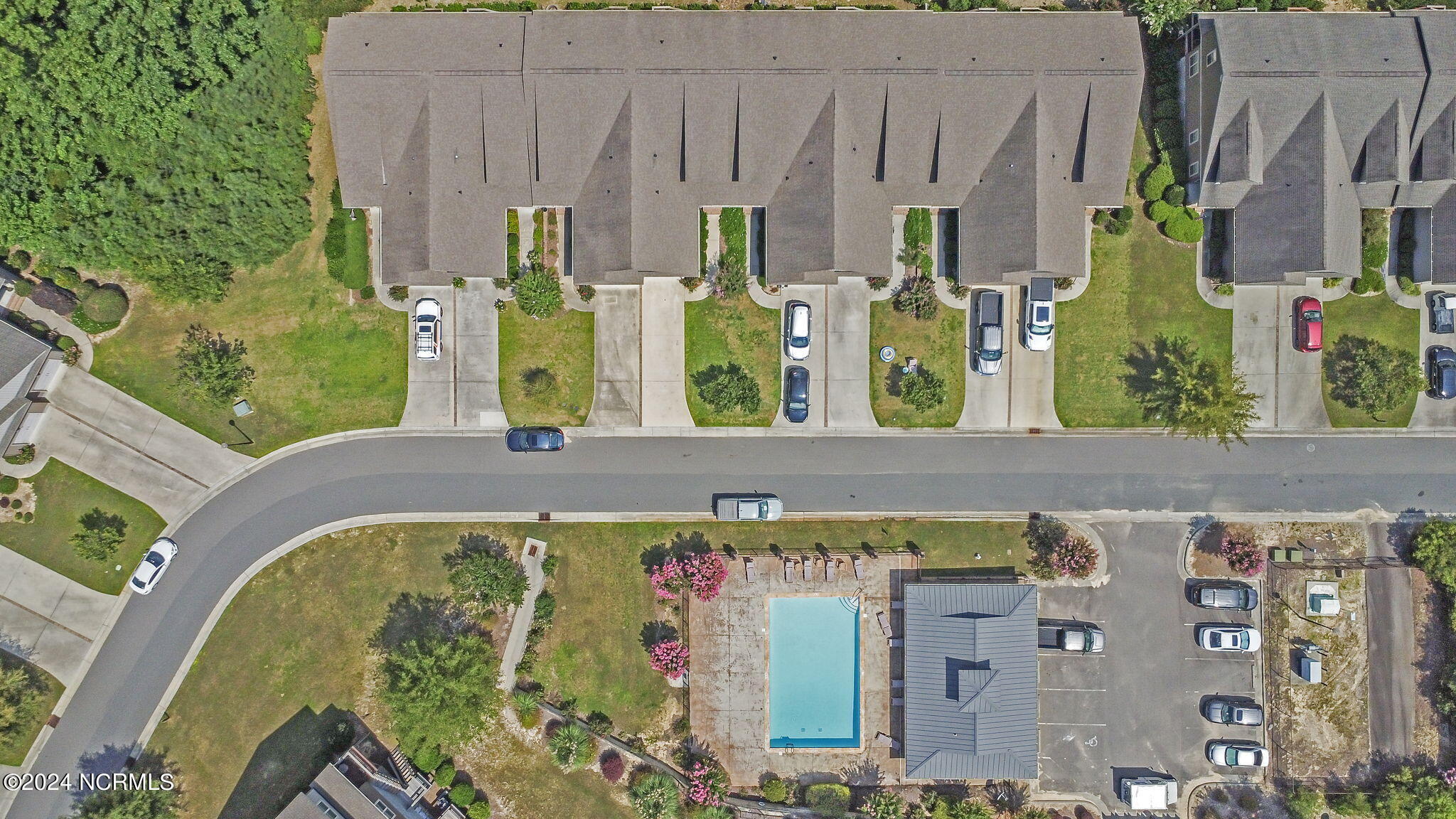 76 Cypress Creek
