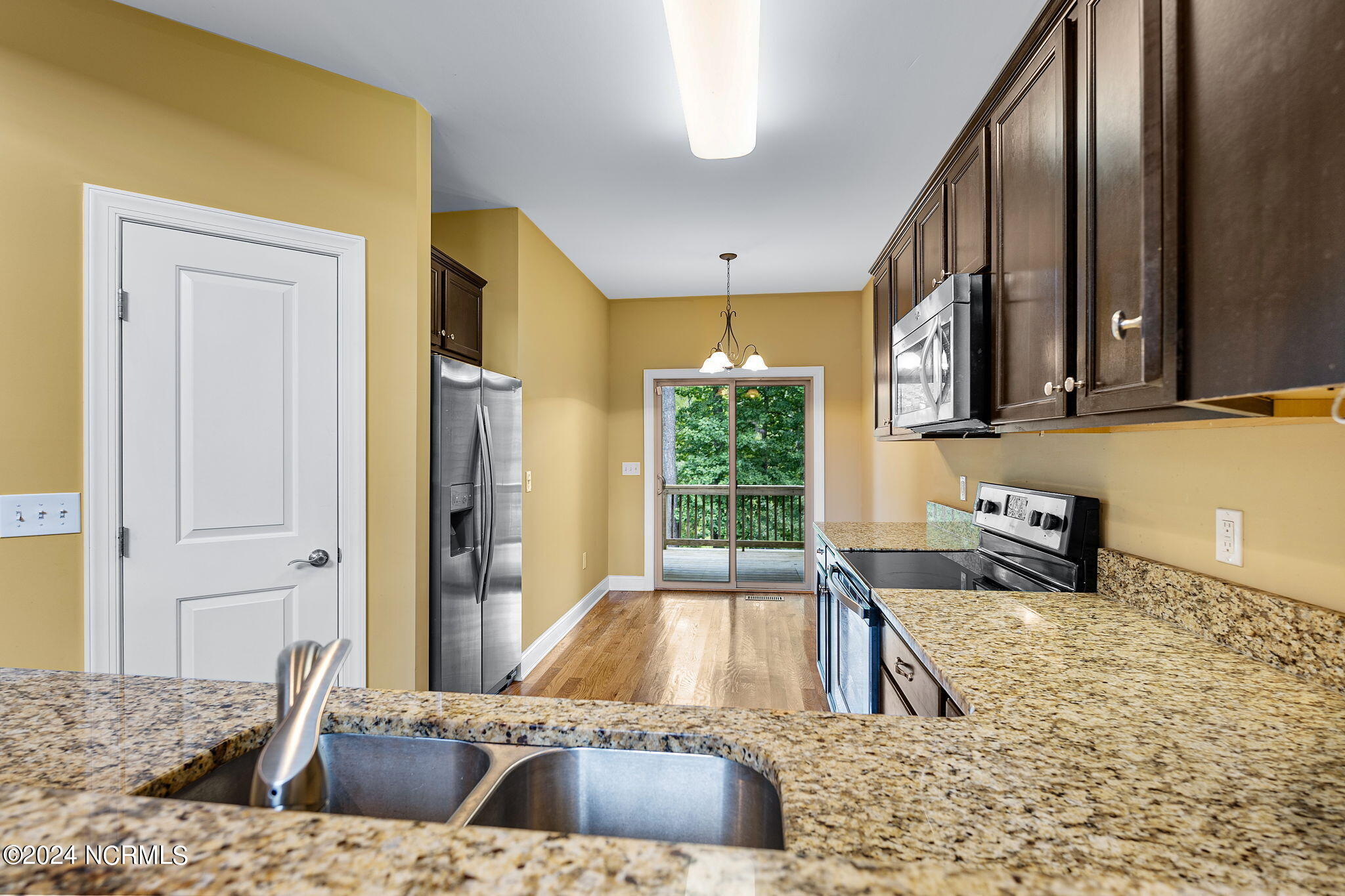 76 Cypress Creek