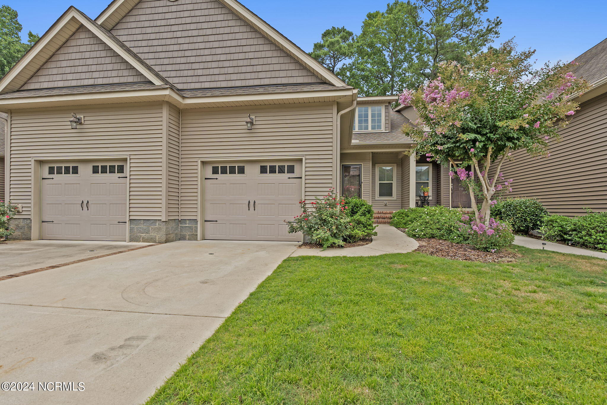 76 Cypress Creek