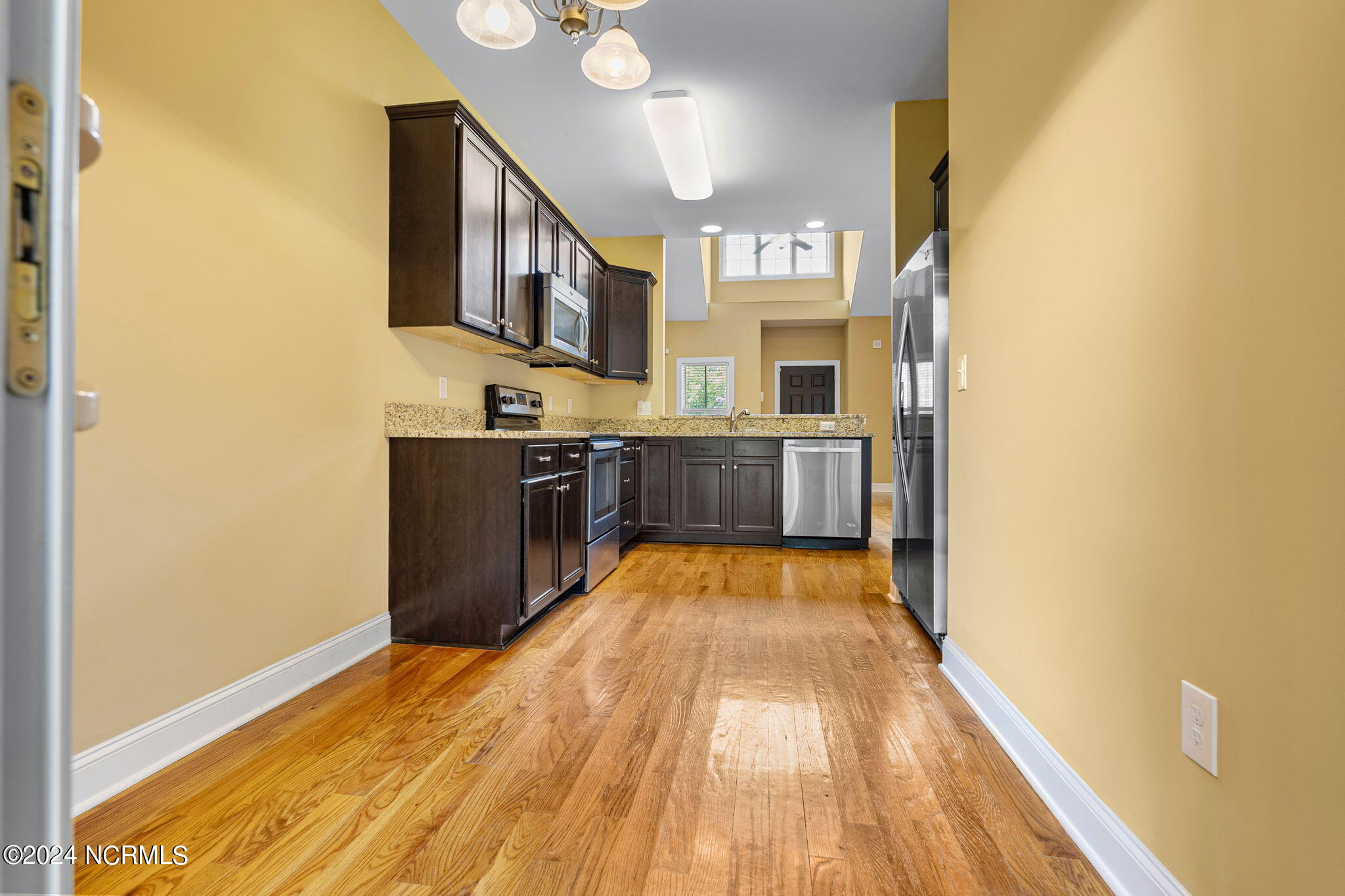76 Cypress Creek