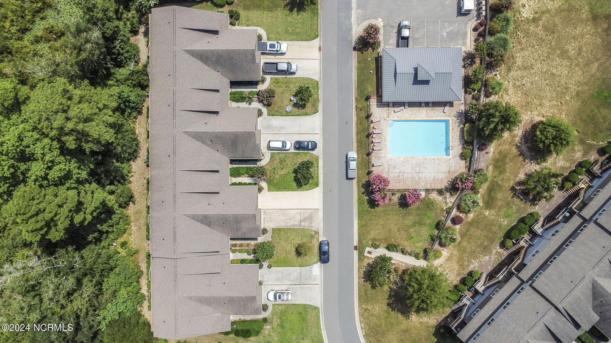 76 Cypress Creek