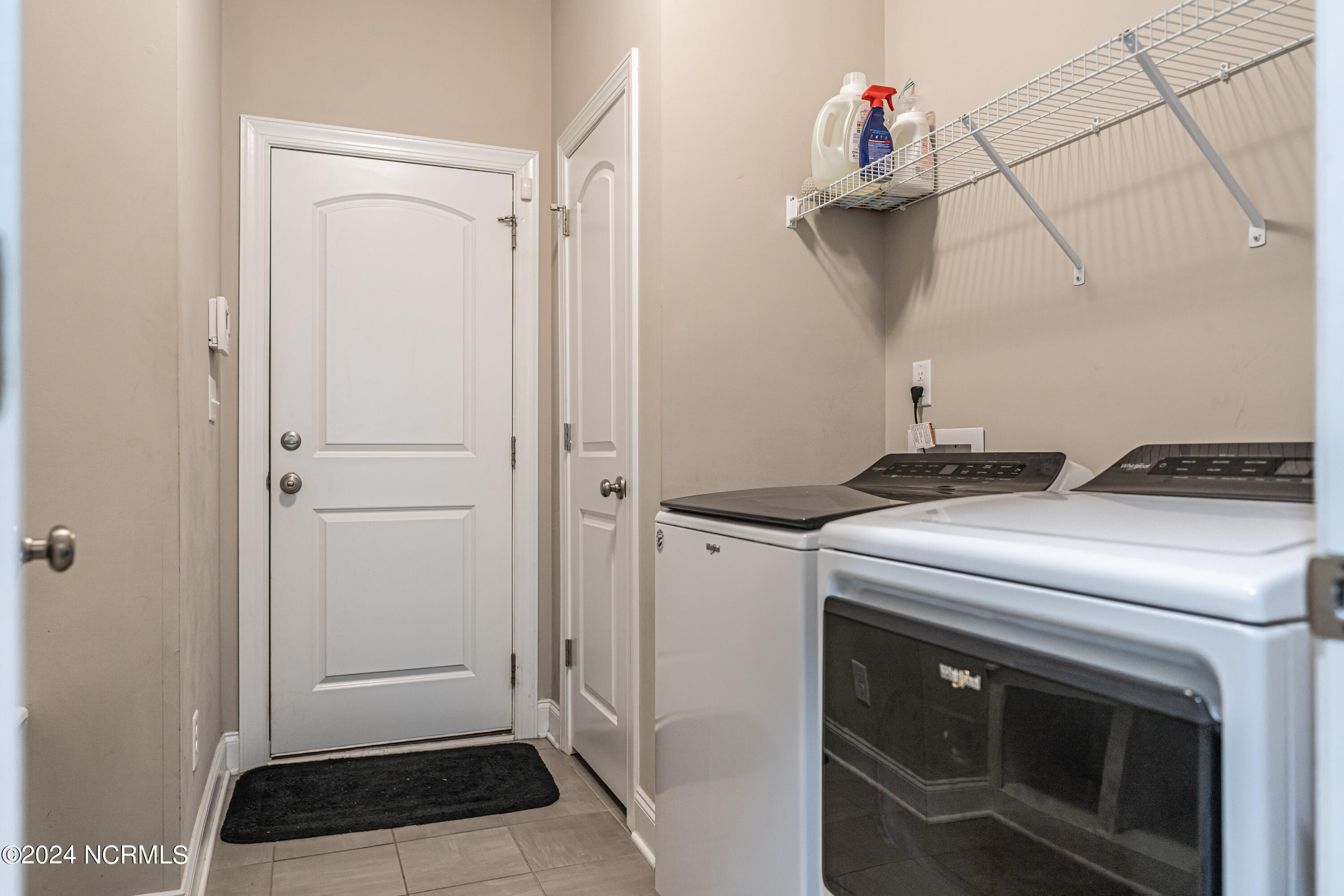 415 N Bracken Fern Lane