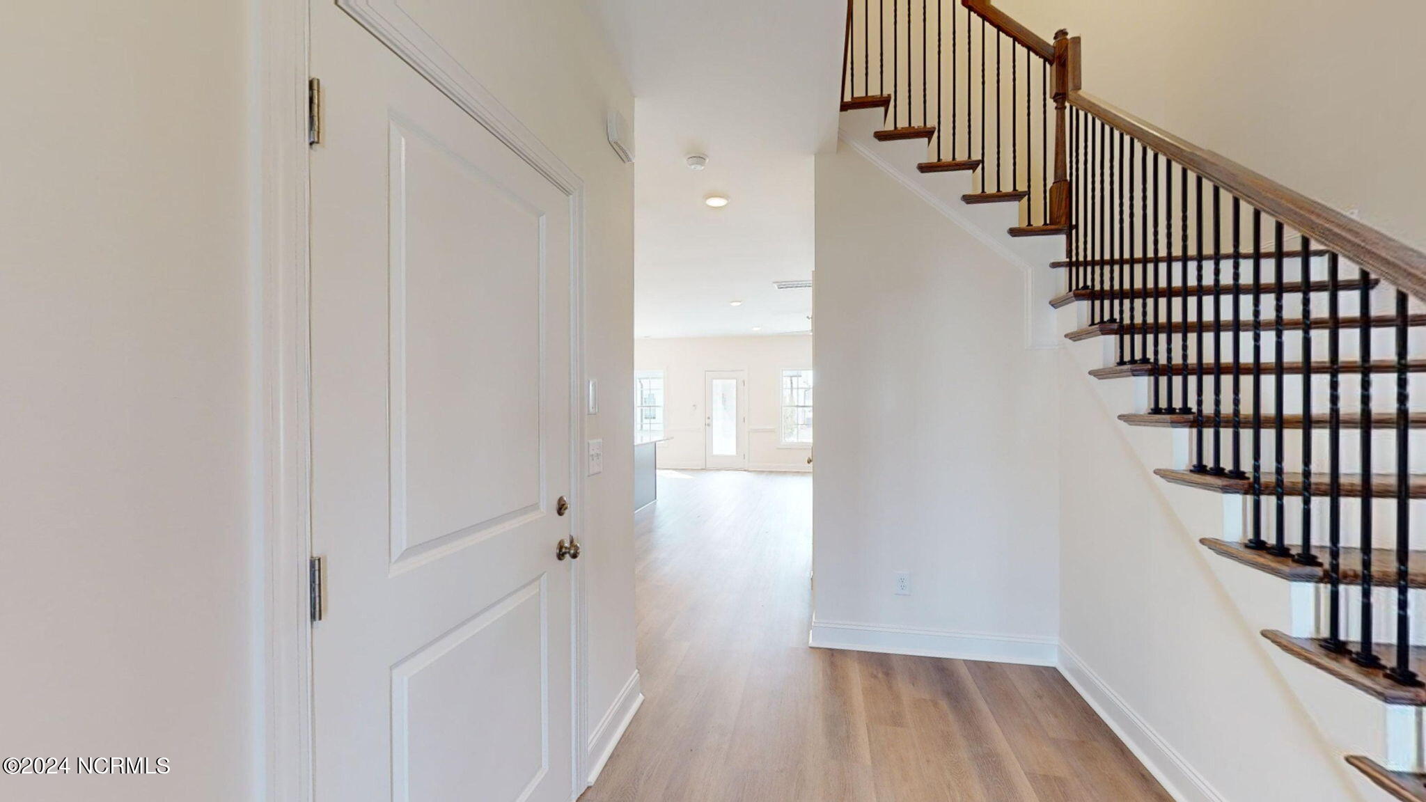 2005 Newbury Way B