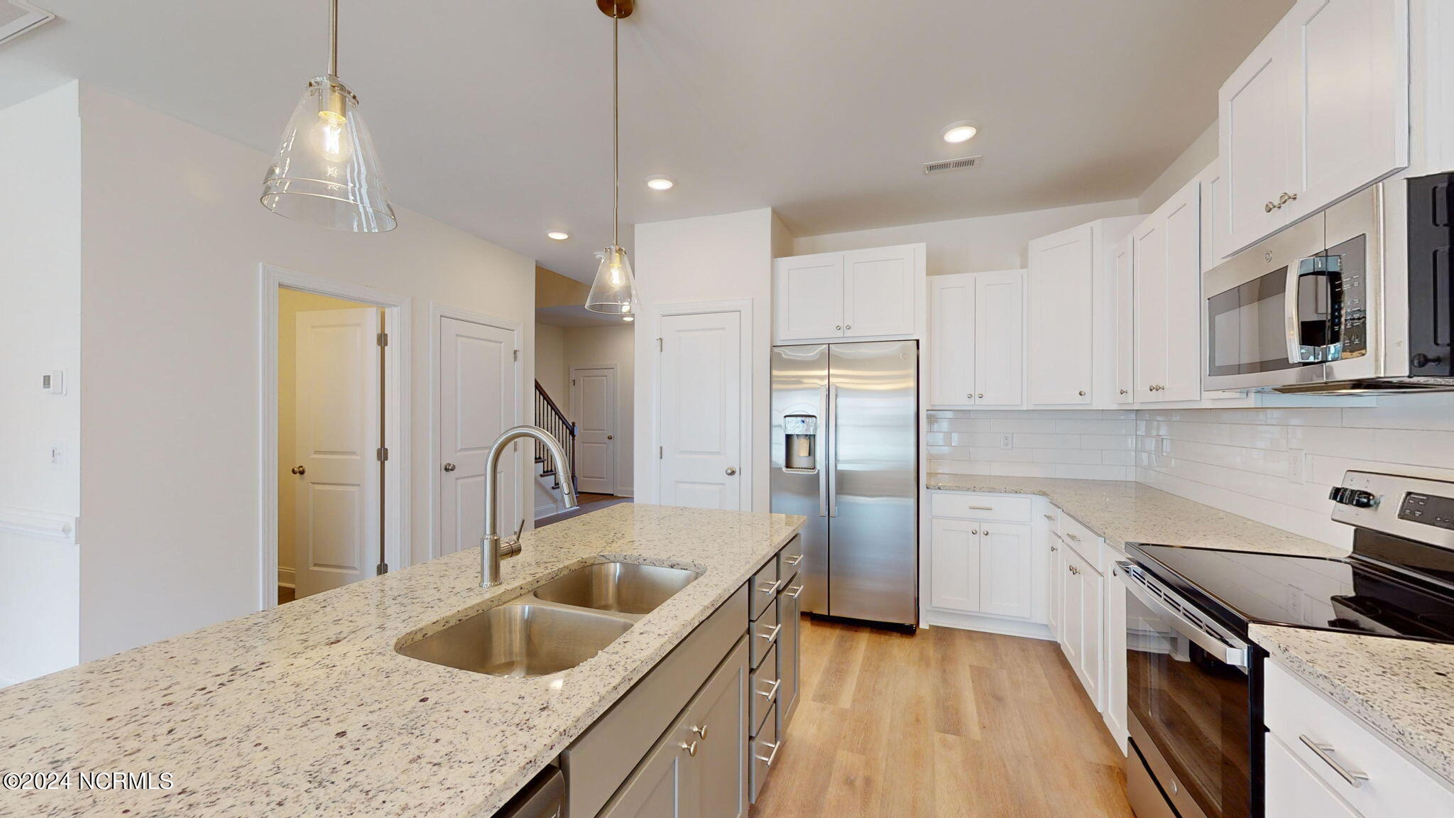 2005 Newbury Way B