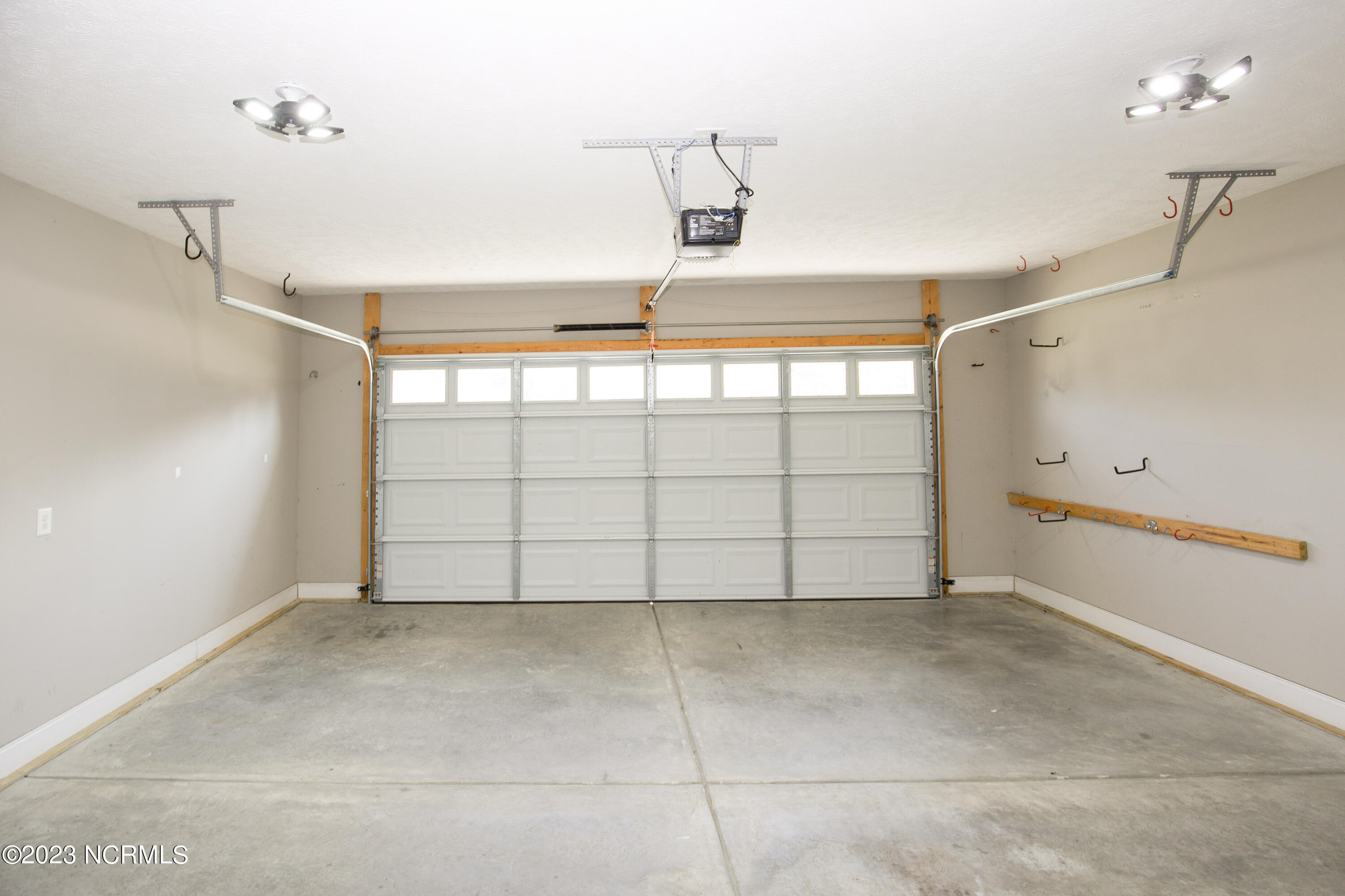 111 Lightwater Drive