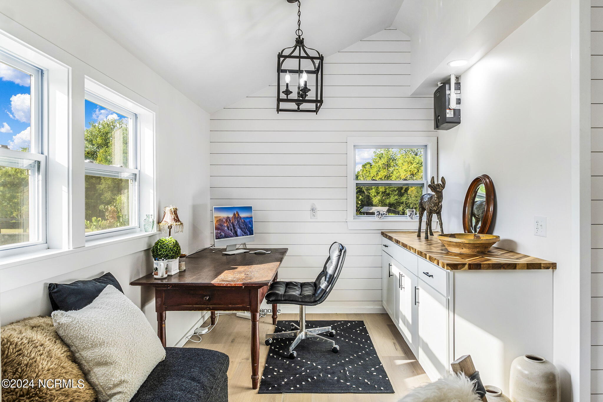 180 Opie Drive