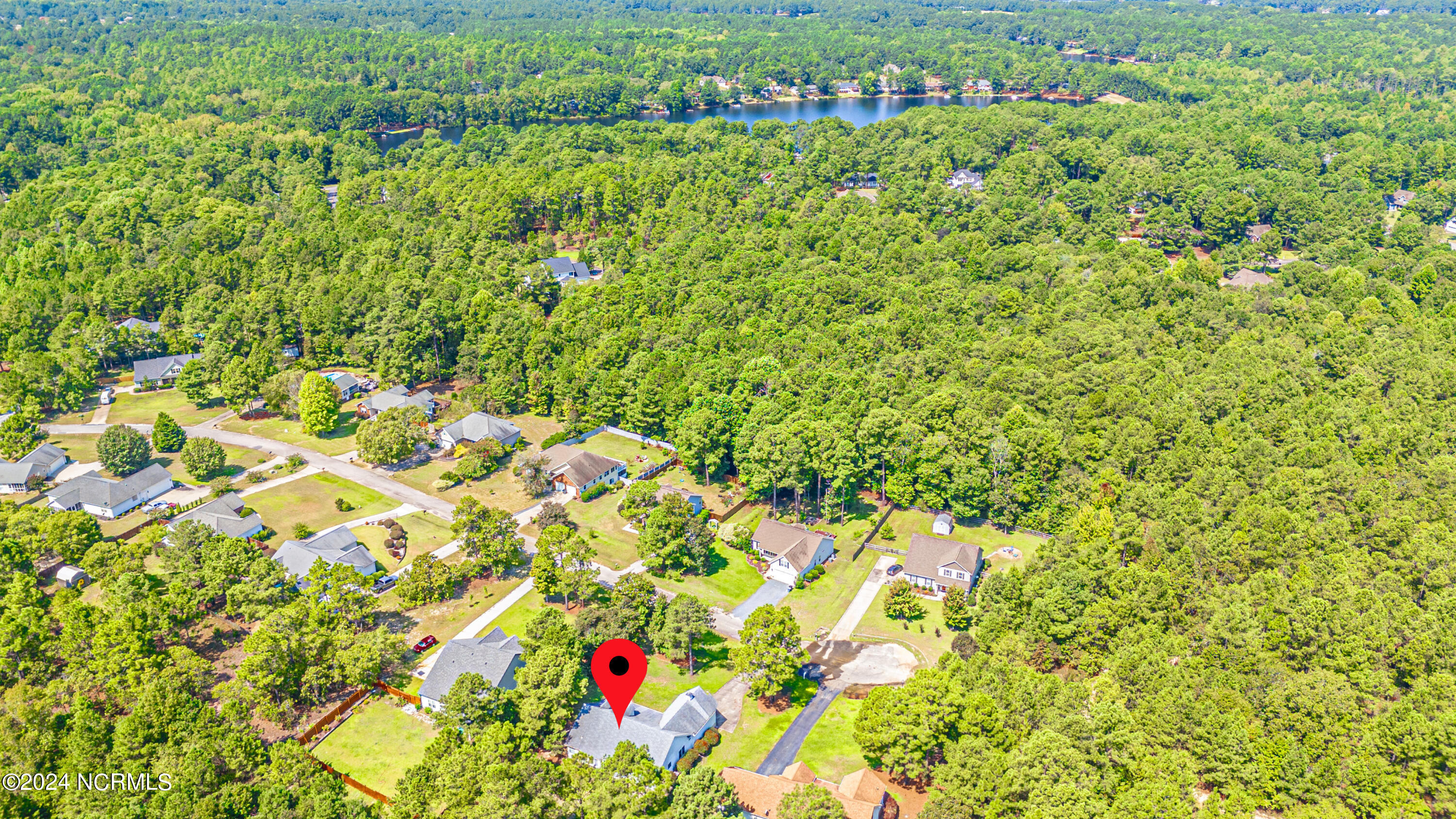 380 Queens Cove Way