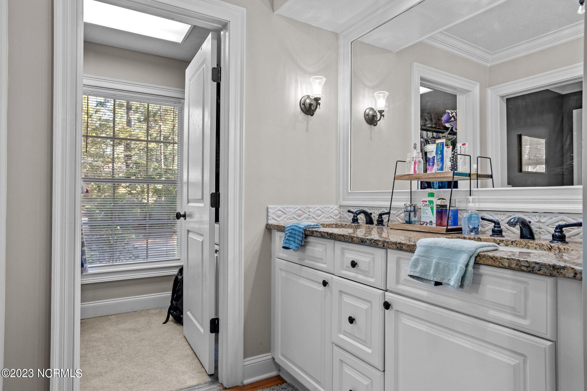 40 Torrey Pines Lane