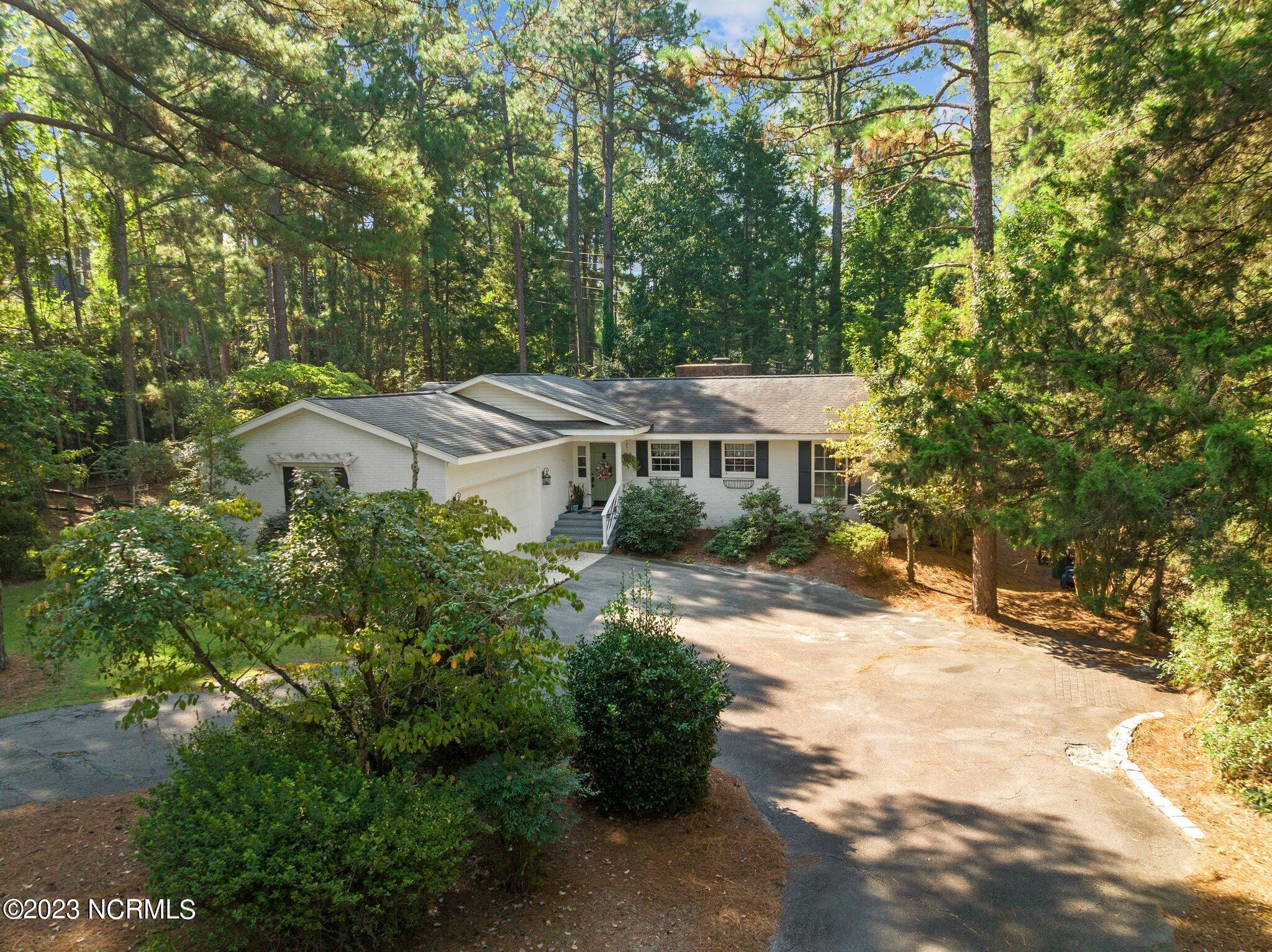 40 Torrey Pines Lane