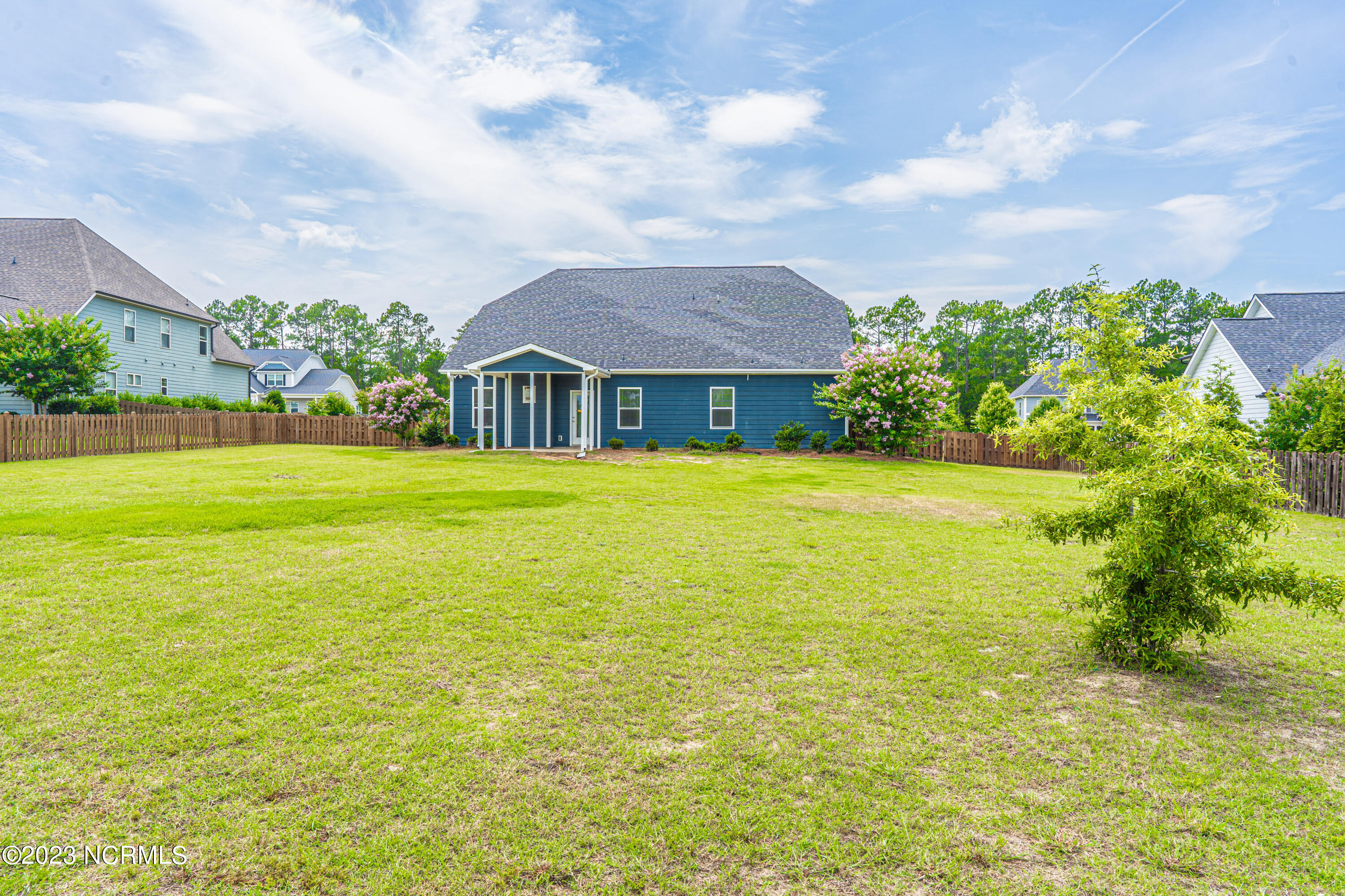 515 Goldenleaf Circle