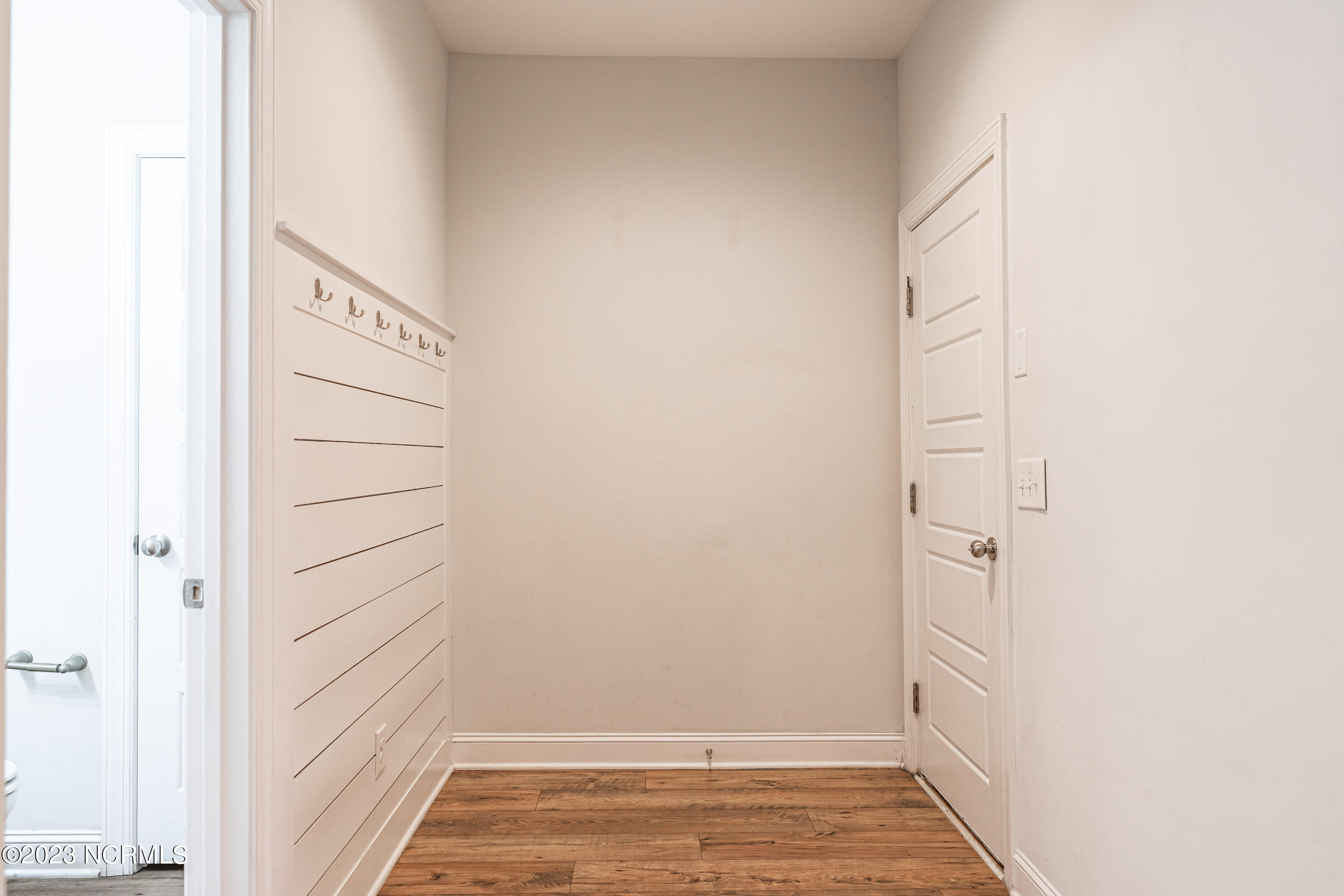 515 Goldenleaf Circle