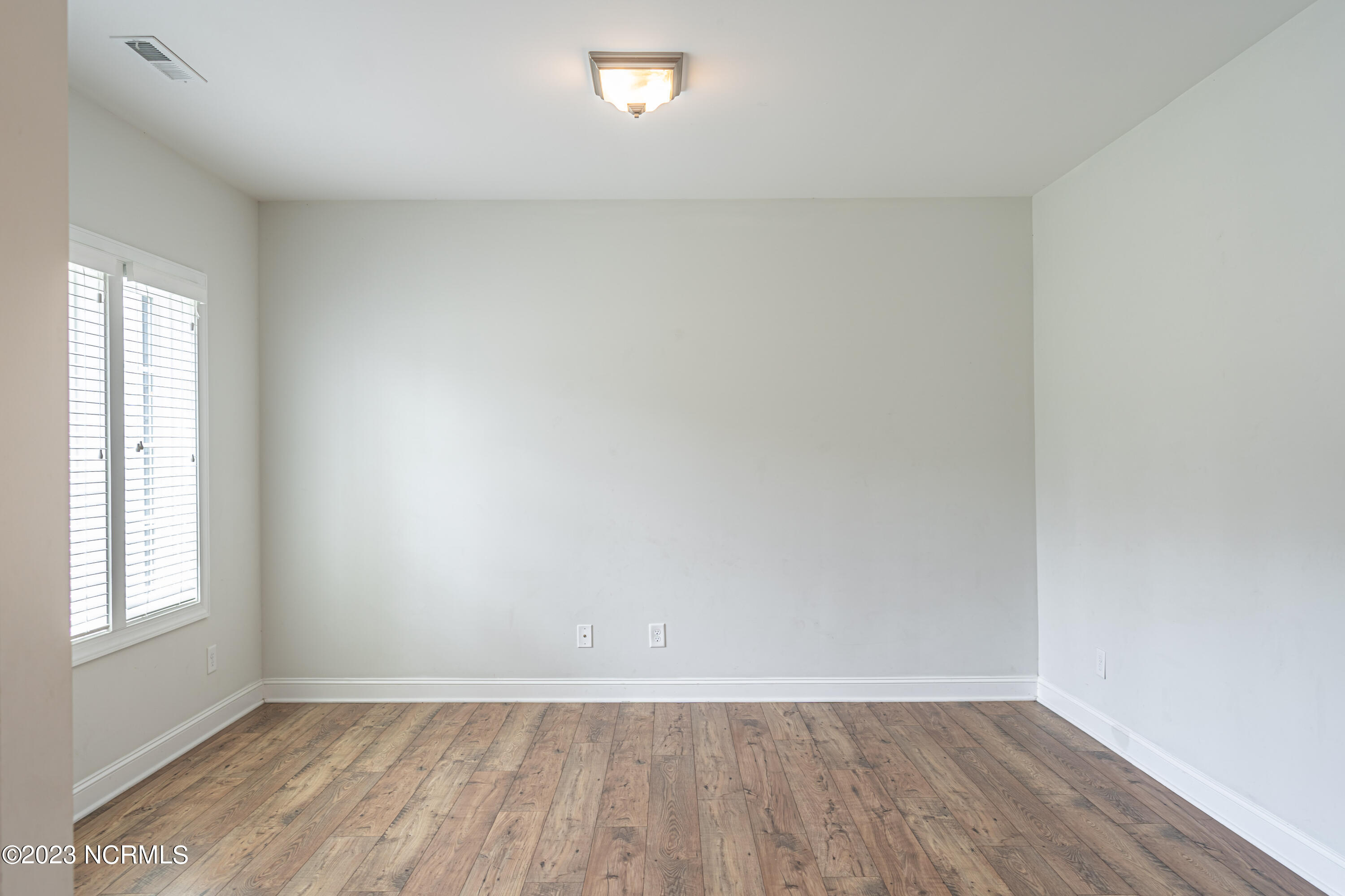 515 Goldenleaf Circle