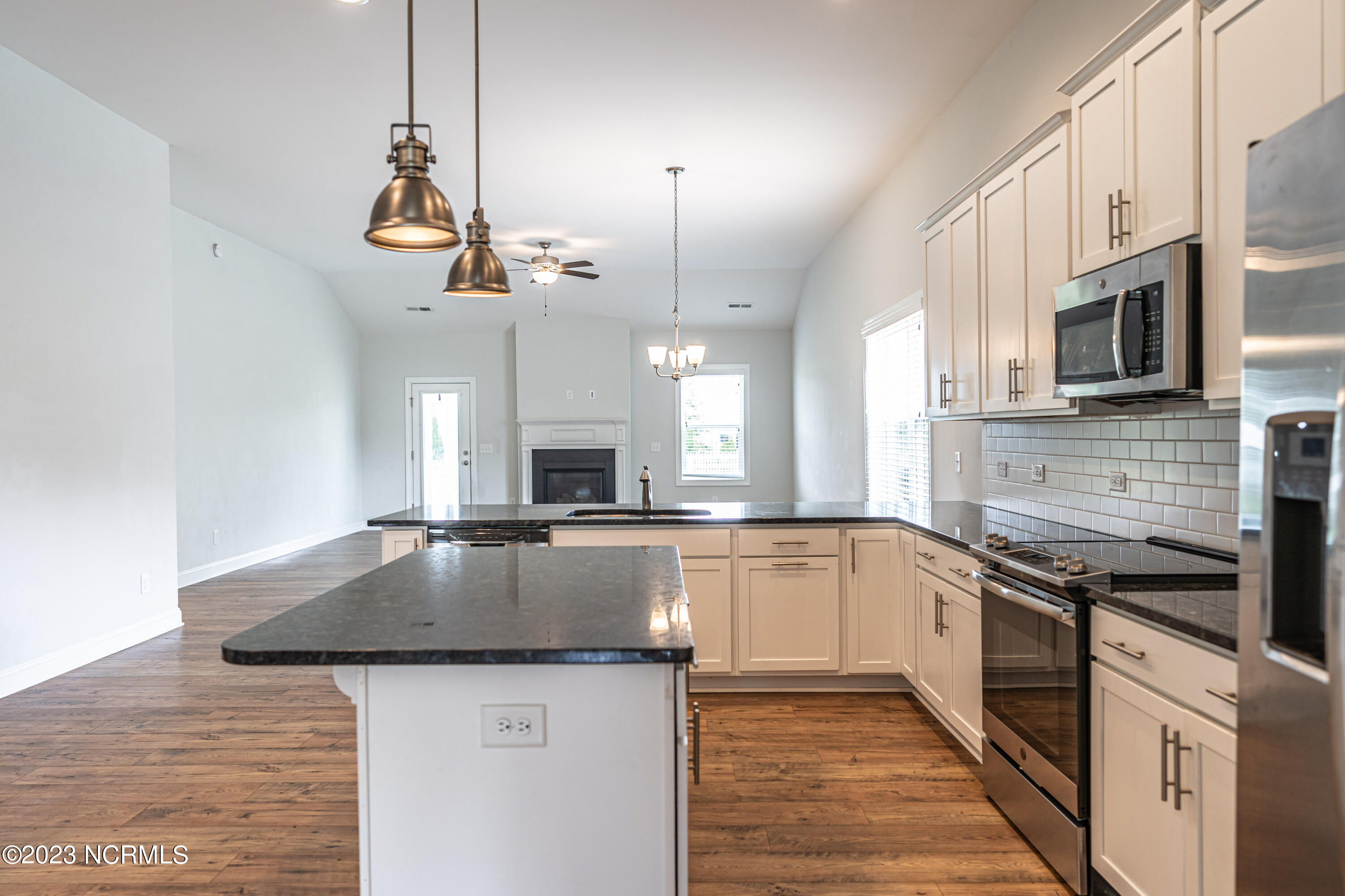 515 Goldenleaf Circle