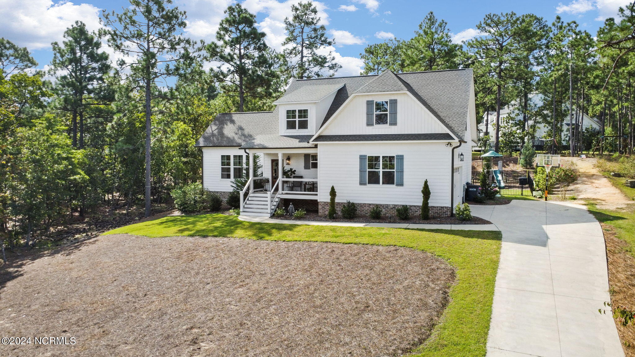 128 Andrews Drive