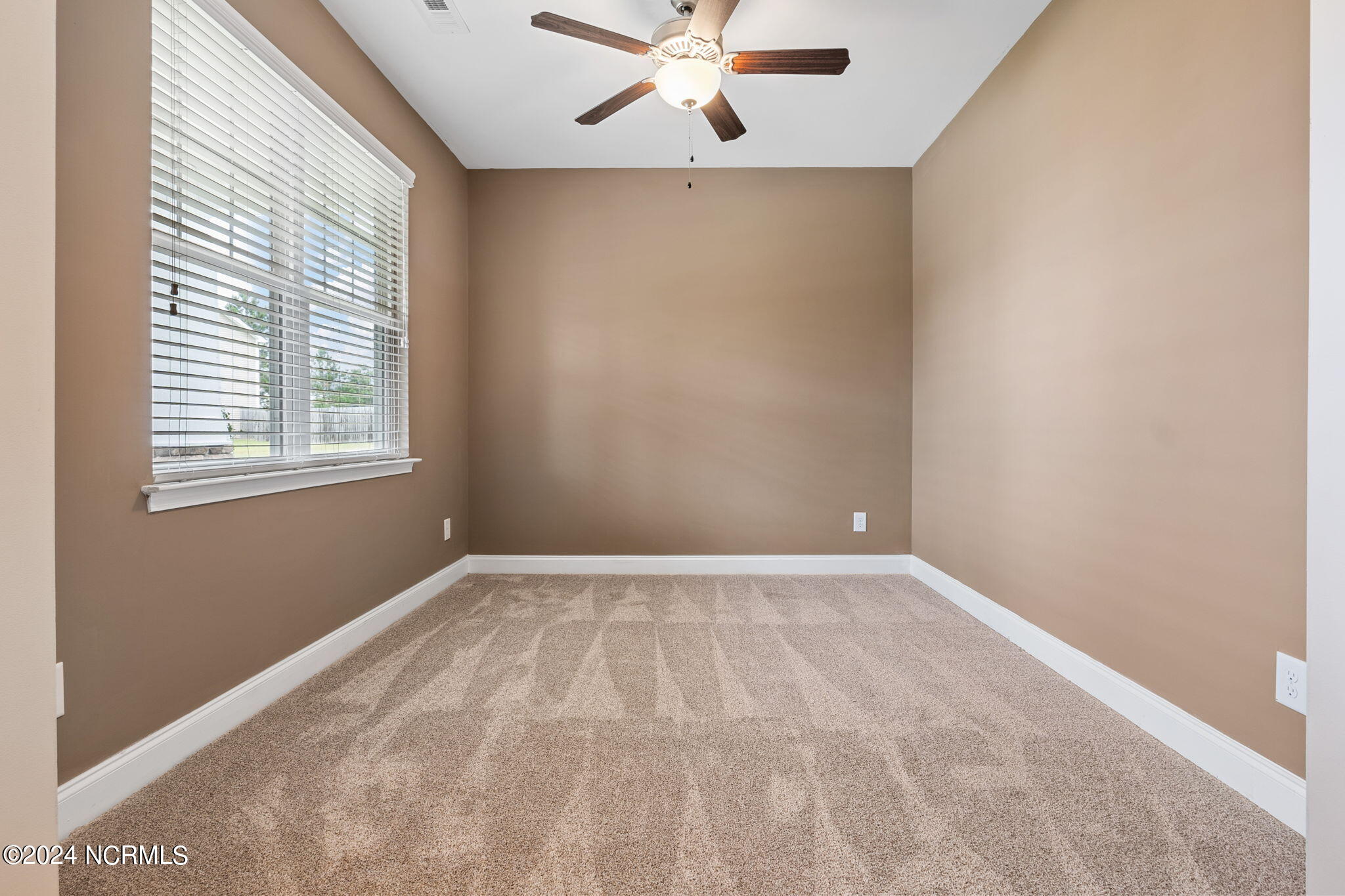 121 Bagpipe Lane