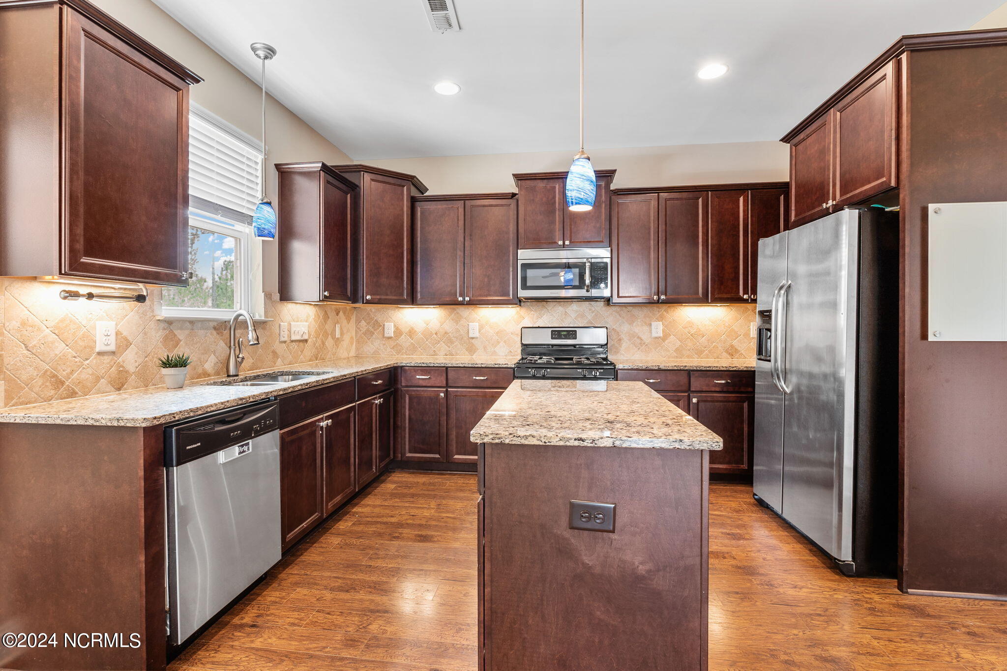 121 Bagpipe Lane