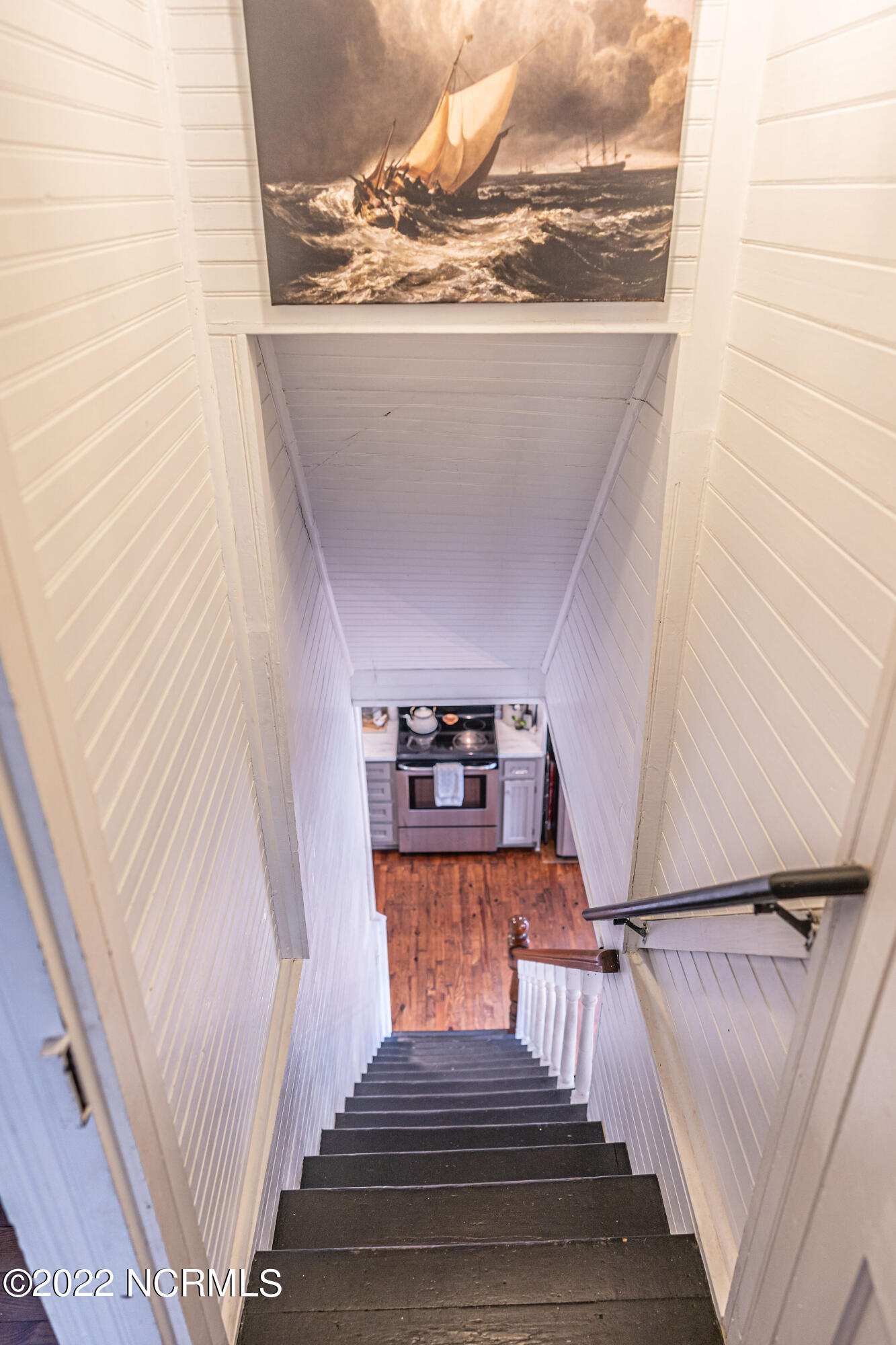 560 E New England Avenue